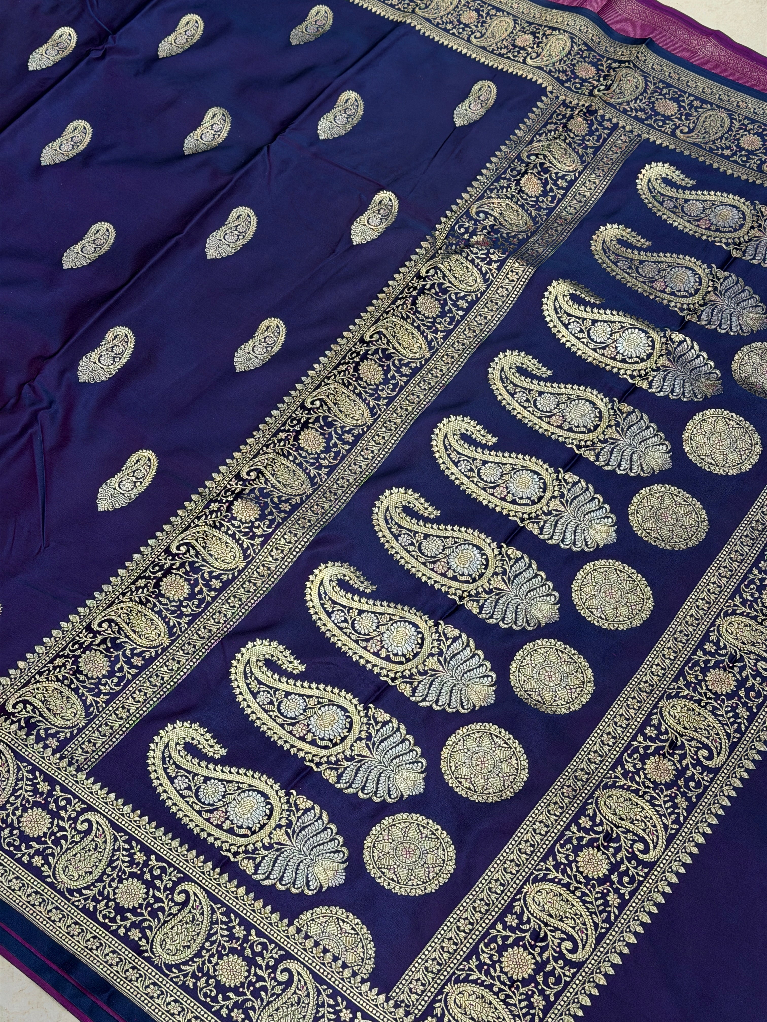 Cross Violet Sona Roopa Keri Butta Banarasi Silk Saree
