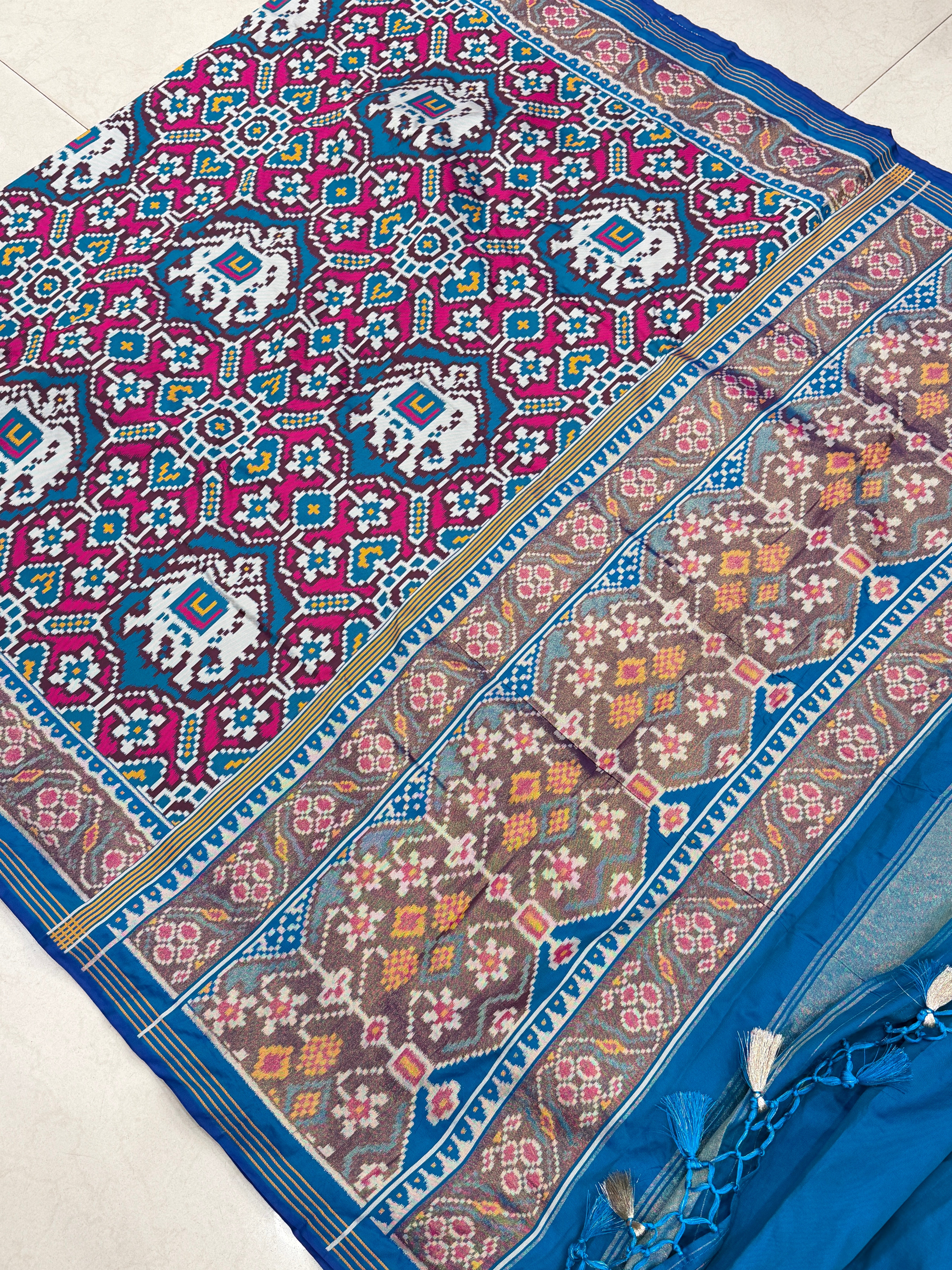 Rama Rani Chabdi Elephant Semi Silk Weaved Patan Patola Saree