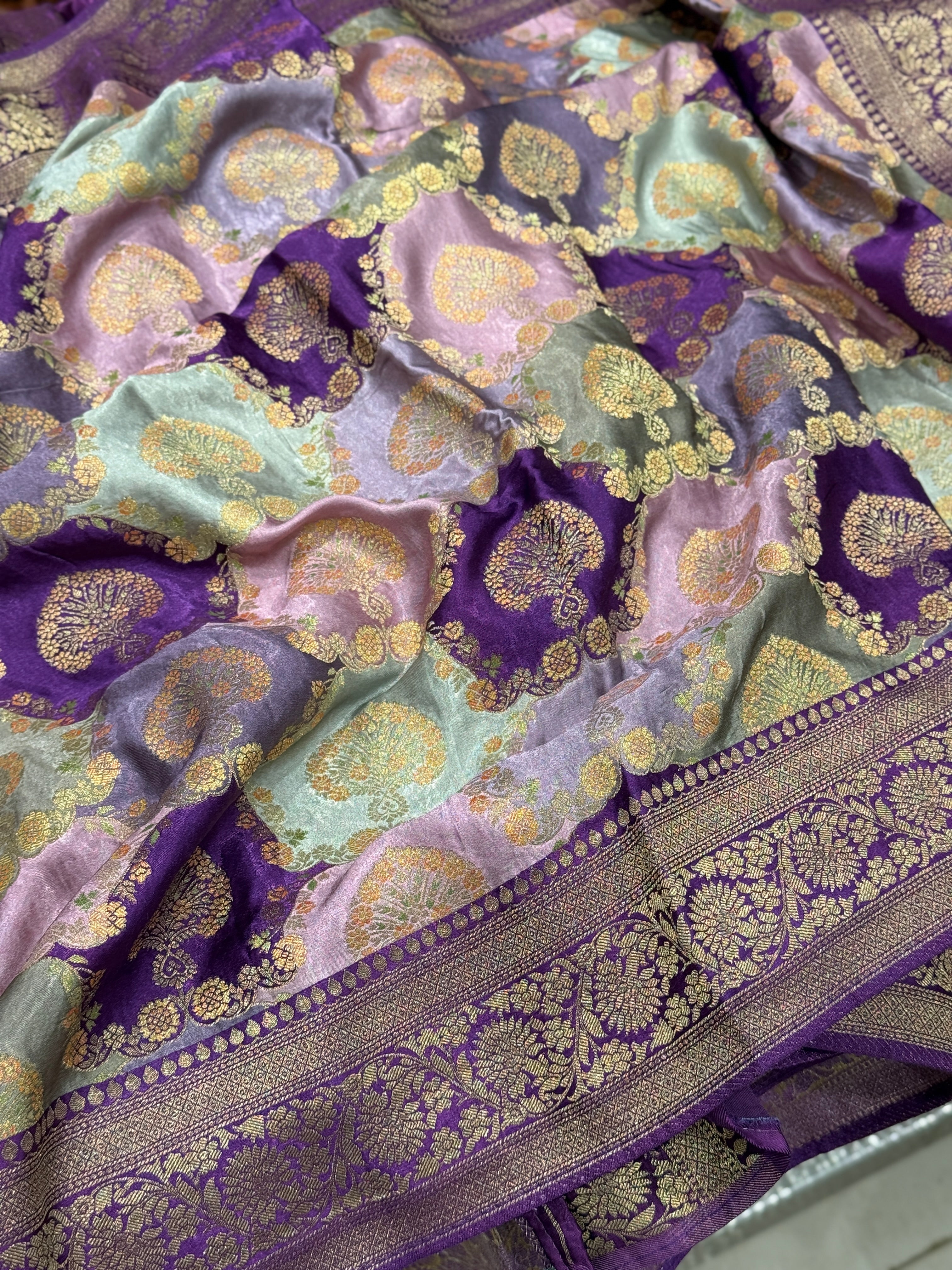 Violet Butta Banarasi Modal Satin Rangkat Saree