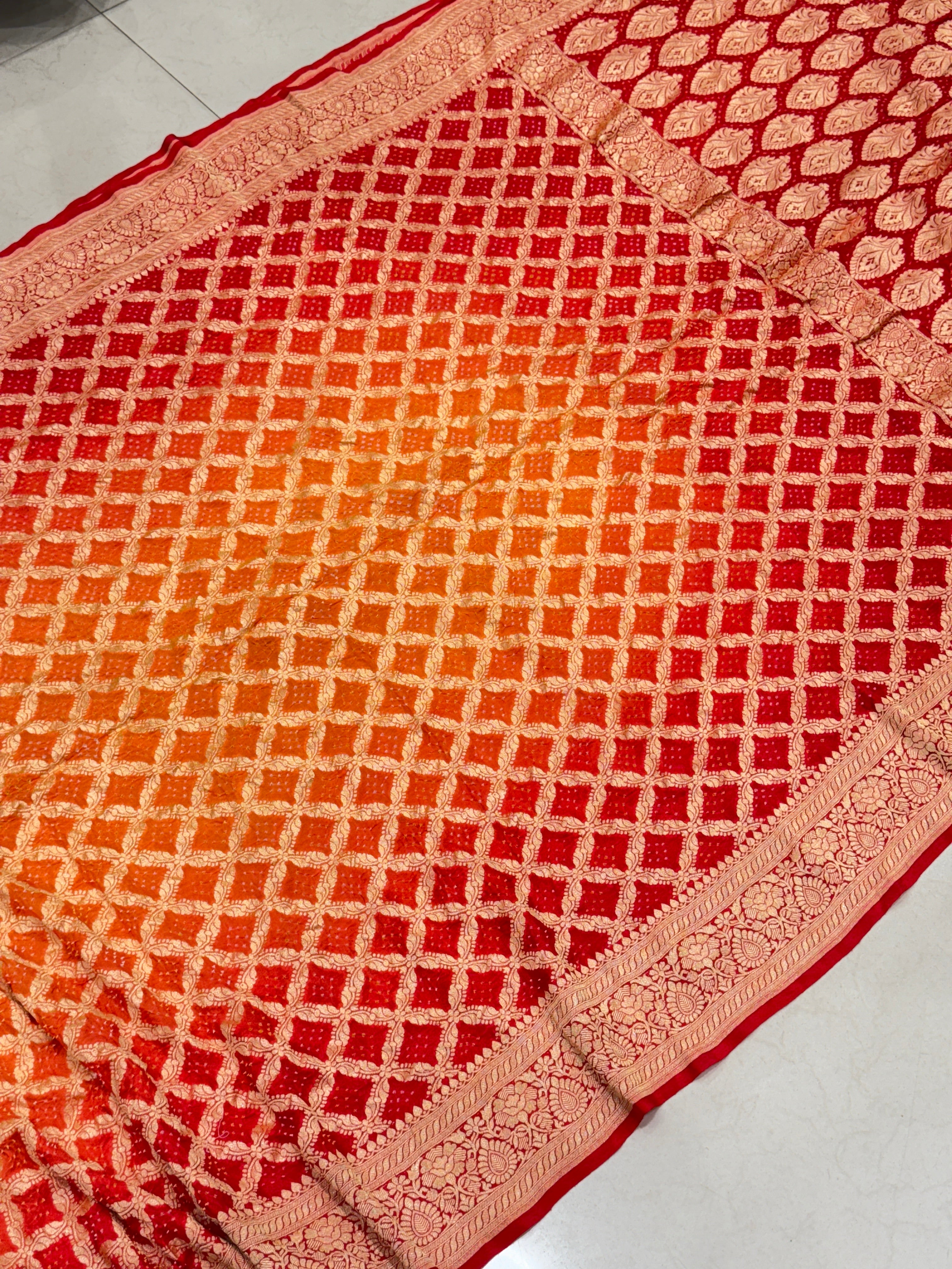 Orange Red Shaded Georgette Handloom Bandhej Bandhini Saree