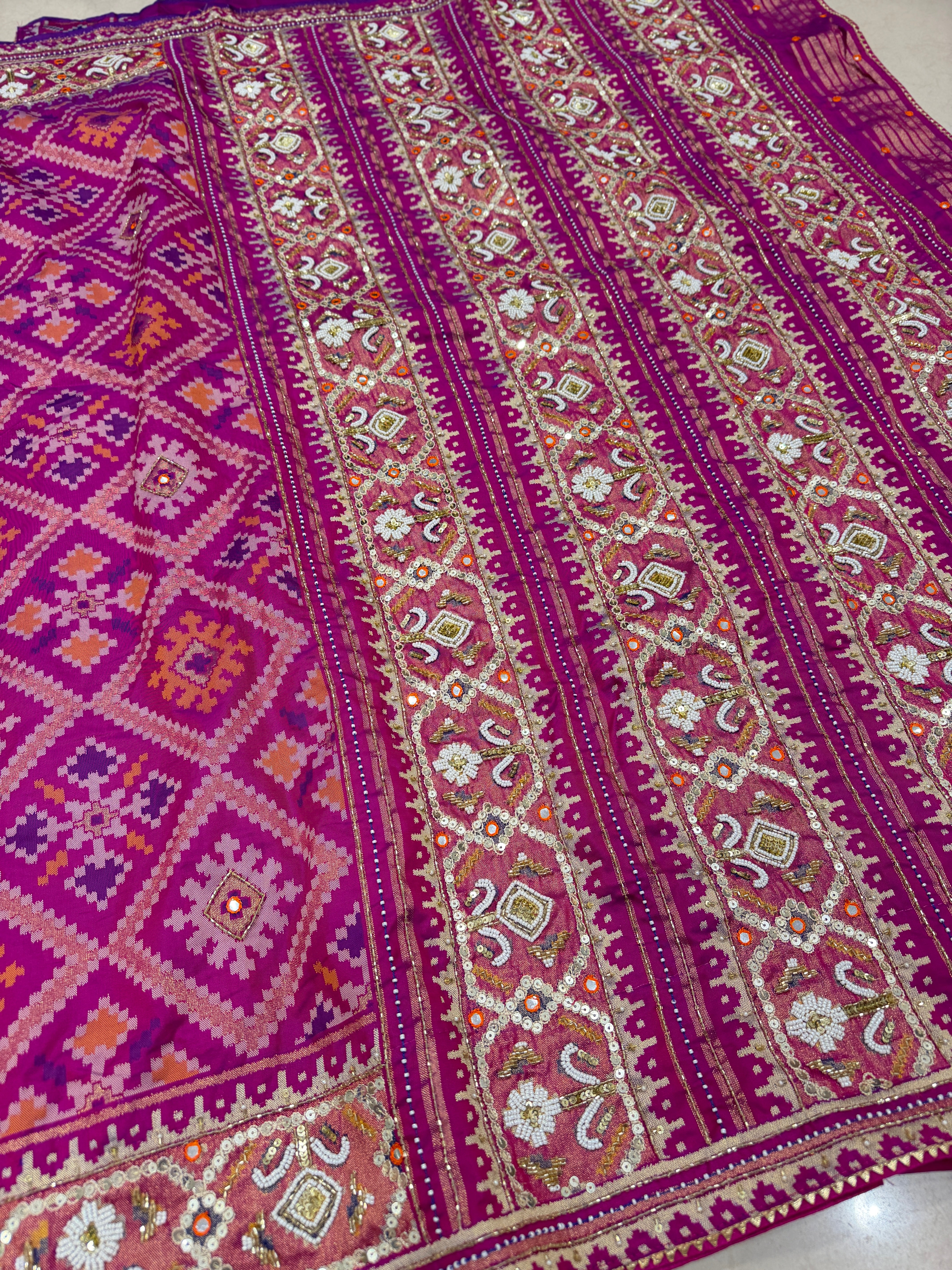 Violet Patola Ratan Chowk Kidiya Moti Hand Embroidery Saree