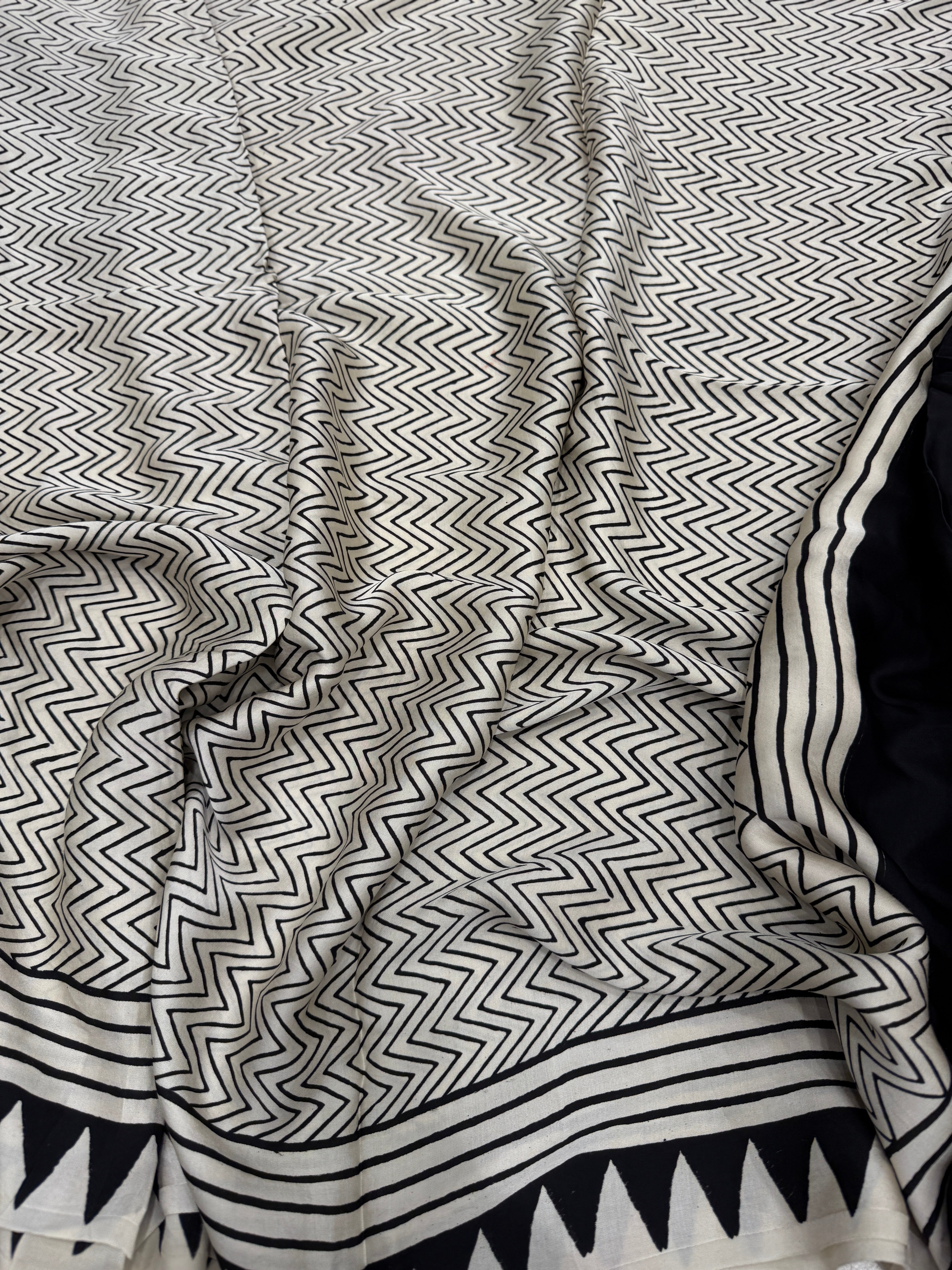 White Red Dot Pallu Ajrakh Hand Block Print Pure Gajji Silk Saree