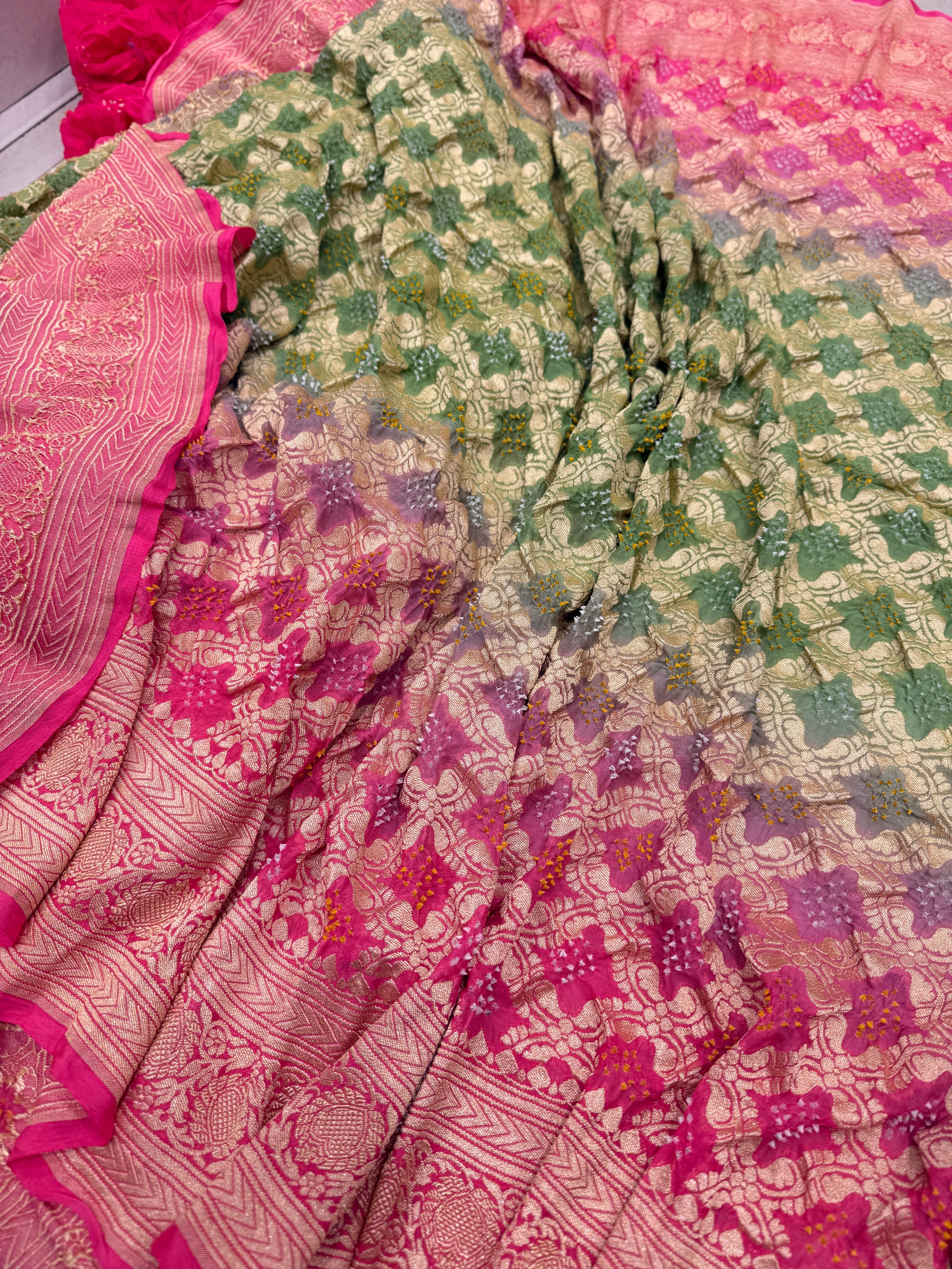 Alia Bhatt Inspired Pan Border Bandhej Bandhini Saree