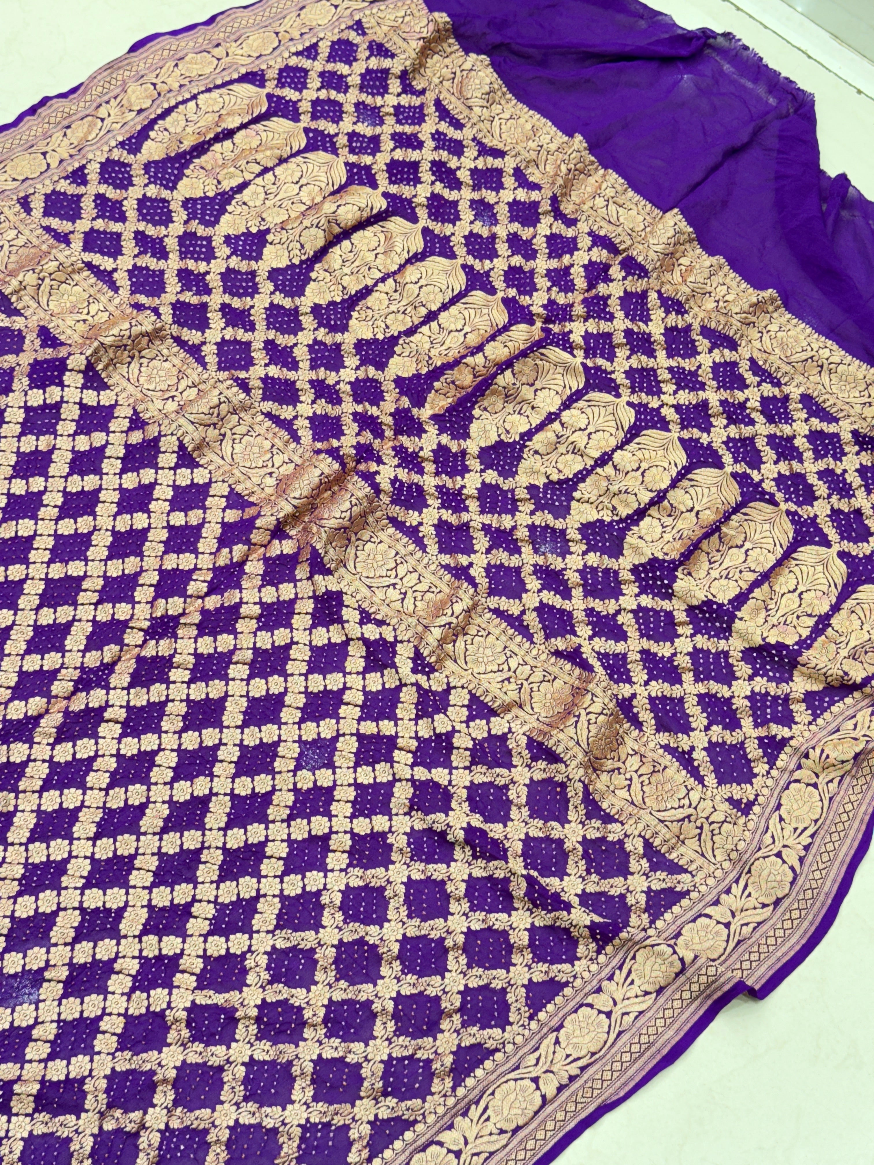 Violet Georgette Handloom Bandhej Bandhini Saree