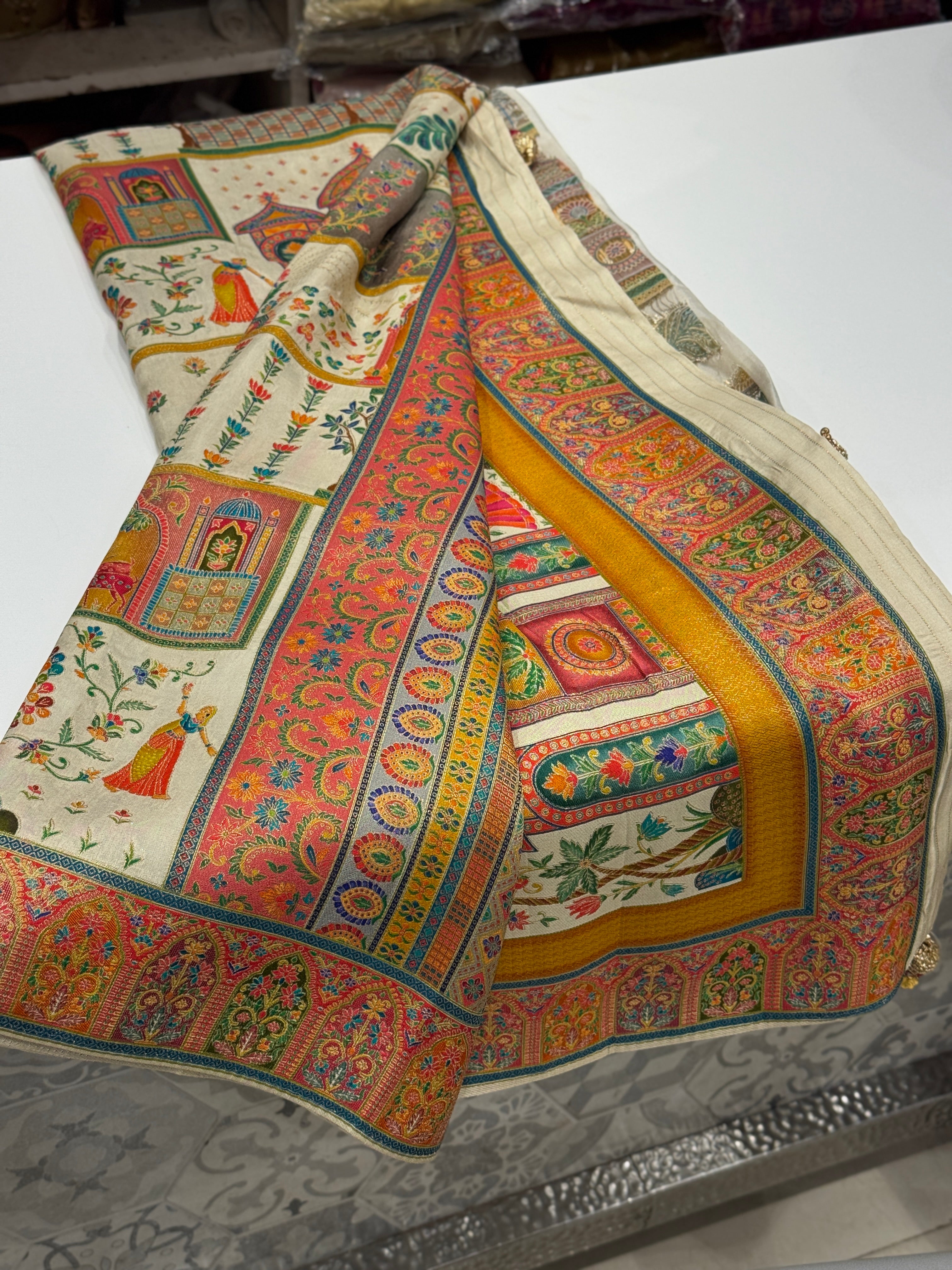 Beige Pashmina Style Woven Saree