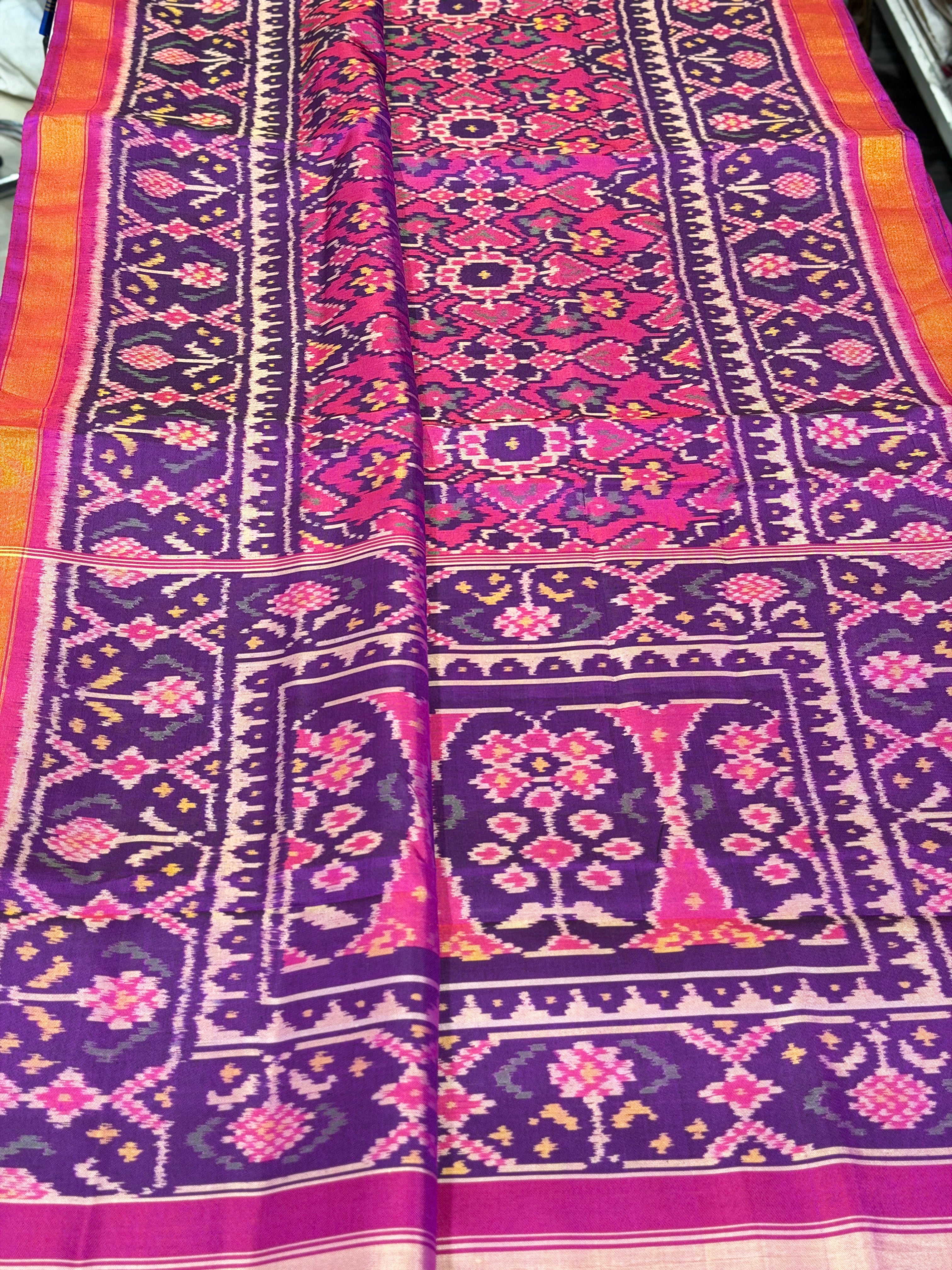 Rani Magenta Manek Chowk Pure Silk Patan Patola Handloom Saree