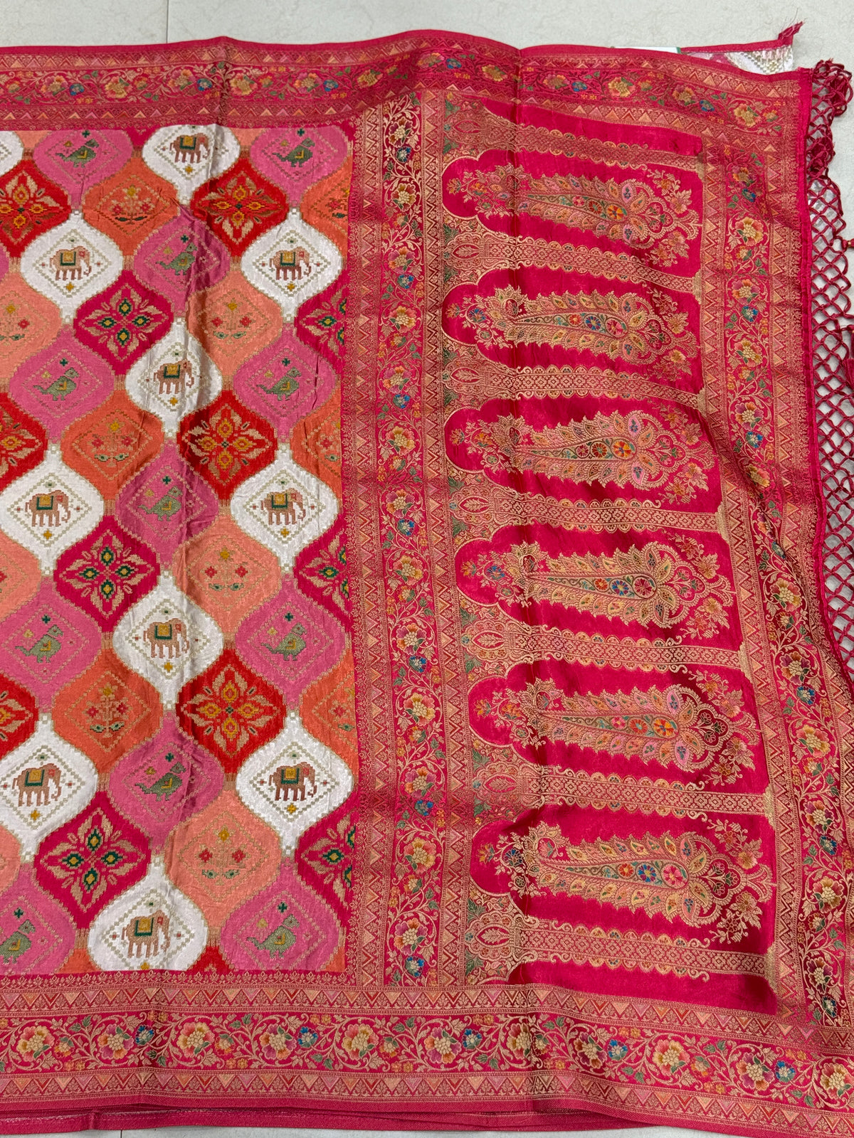 Moti White Rani Patola Elephant Motif Modal Rangkat Saree