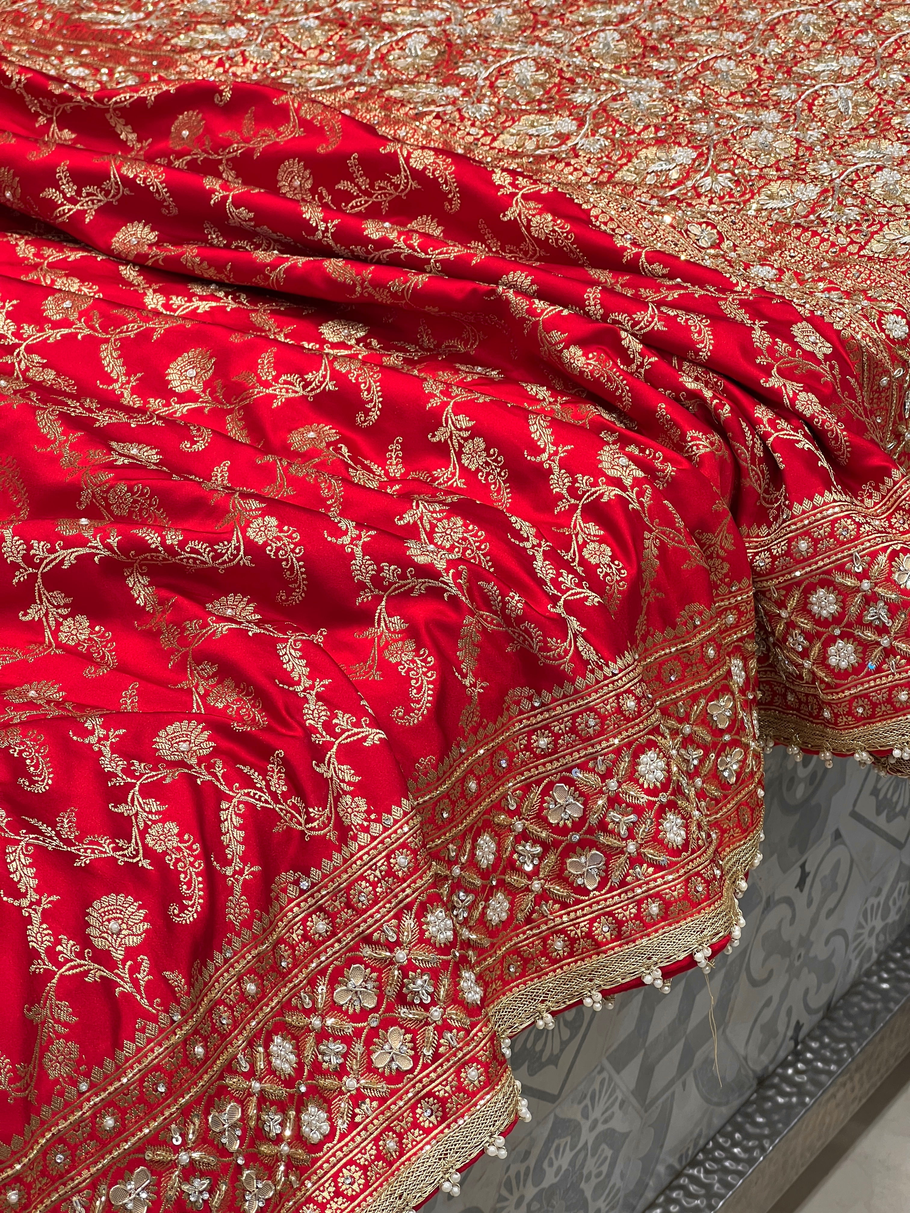 Red Banarasi Silk Leaf Pallu Hand Embroidery Saree