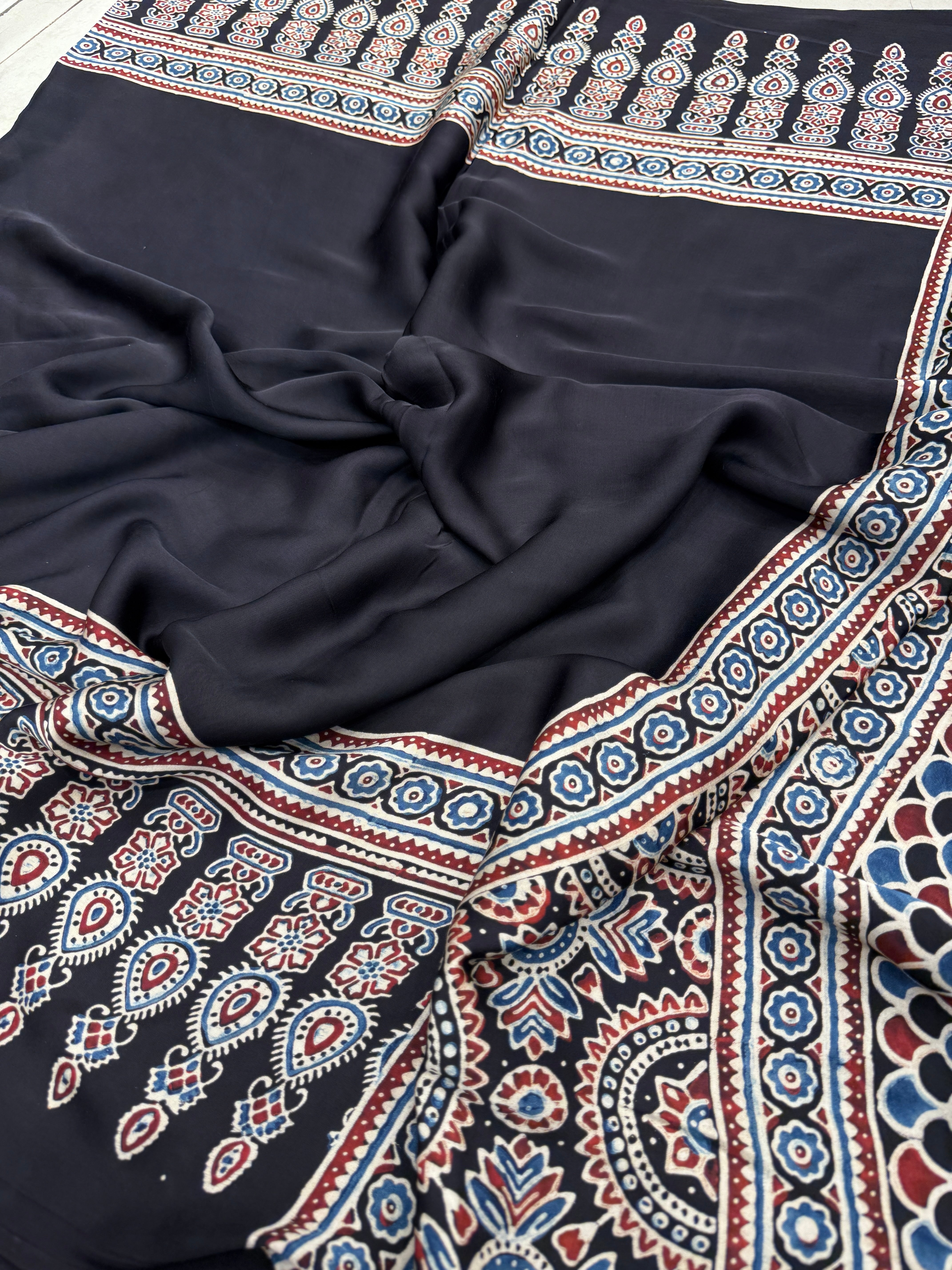 Black Plain Border Modal Gajji Silk Handblock Print Ajrakh Saree