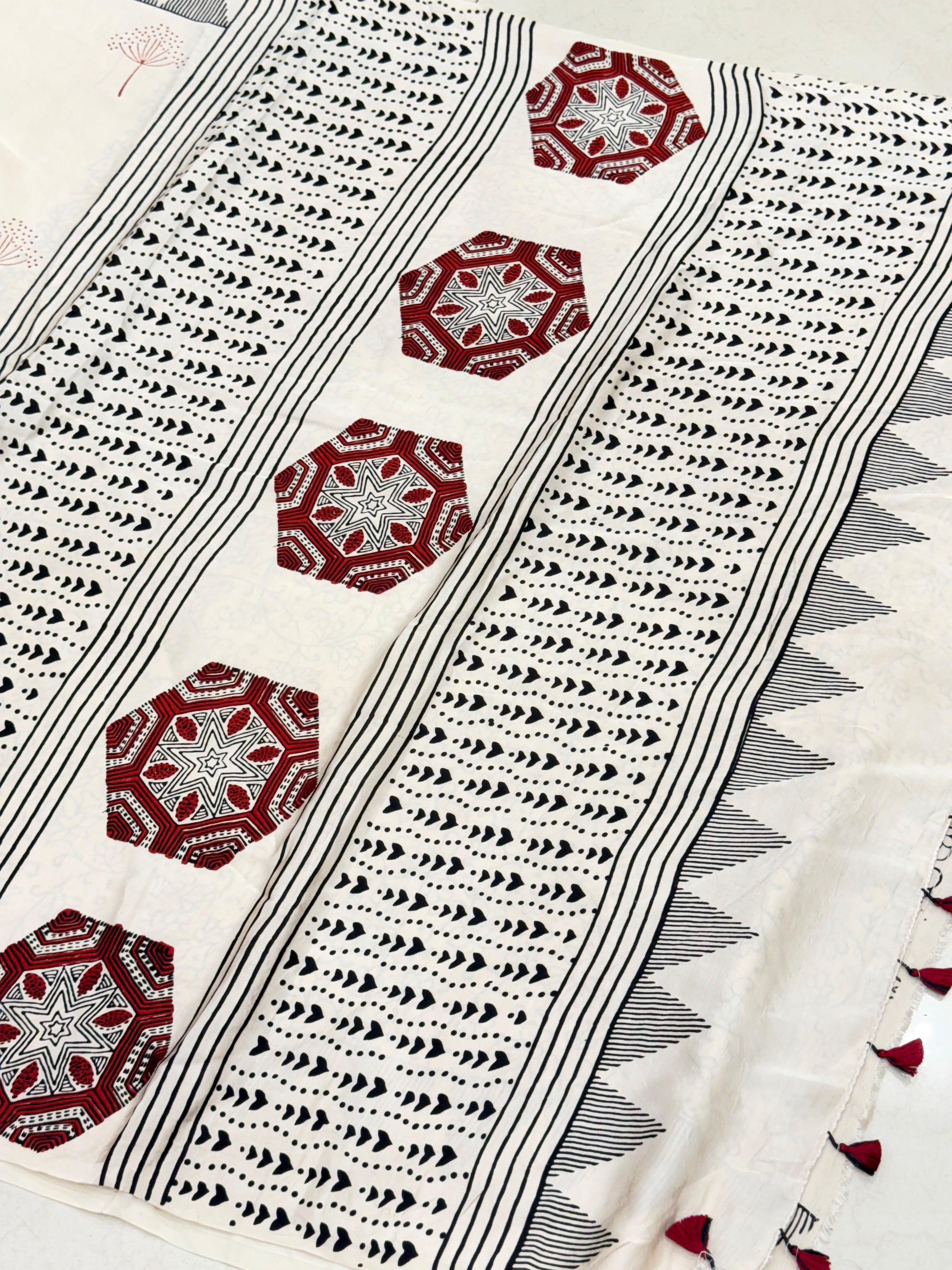 White Red Butta Ajrakh Block Print Hand Pure Gajji Silk Saree