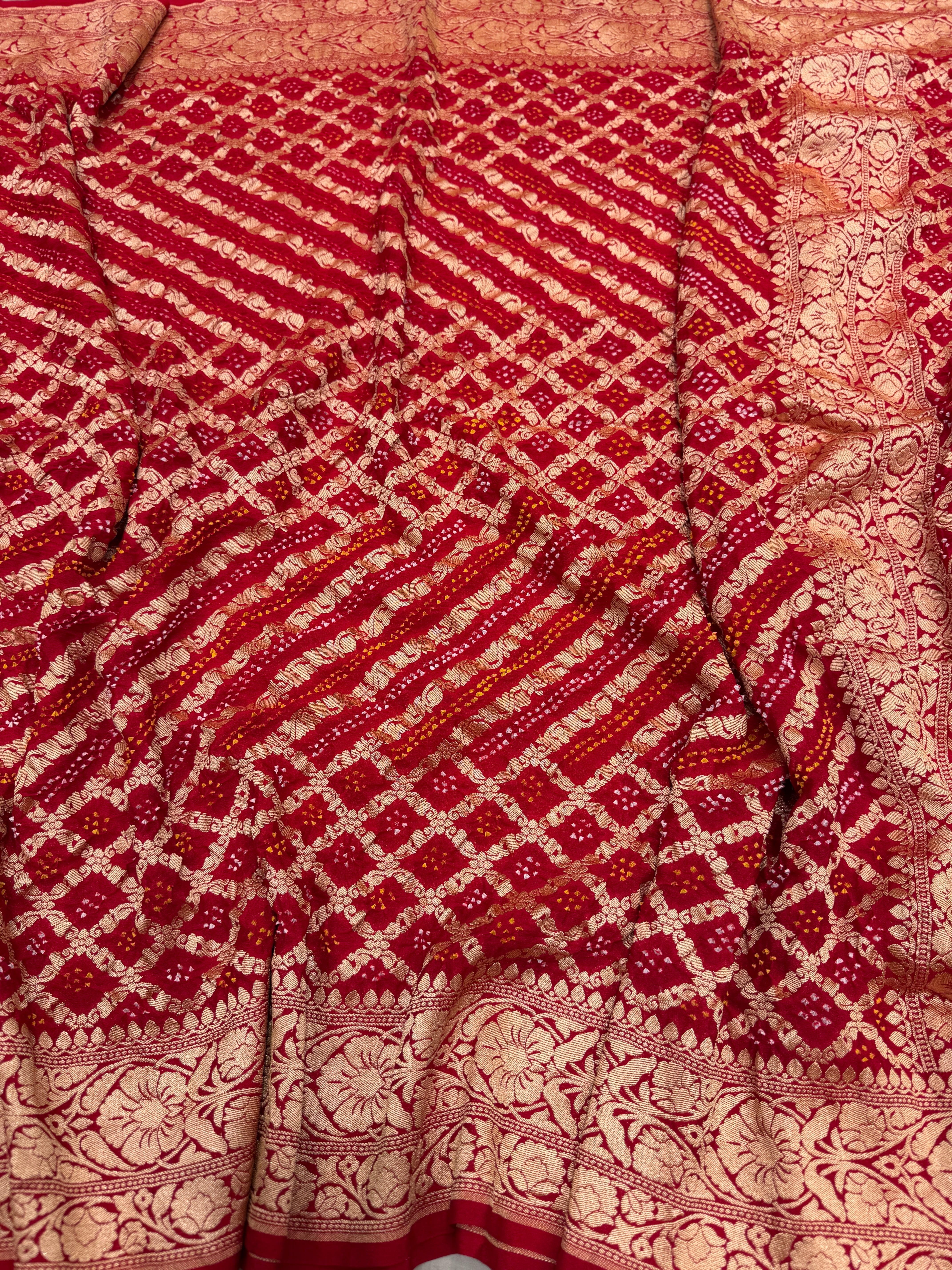 Red Criss Cross Georgette Handloom Bandhej Bandhini Saree