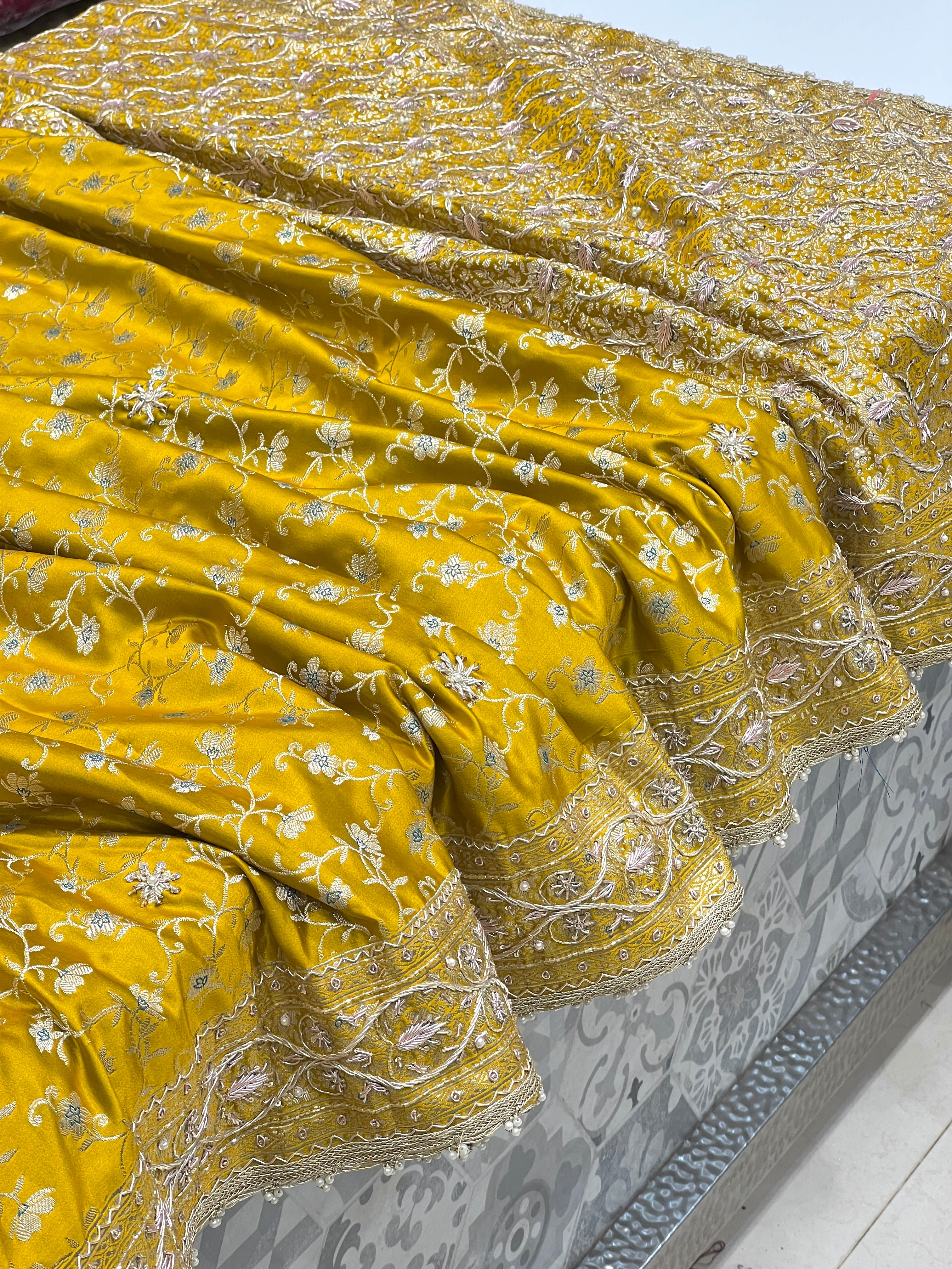 Greenish Yellow Banarasi Silk Periwinkle Zardozi Saree