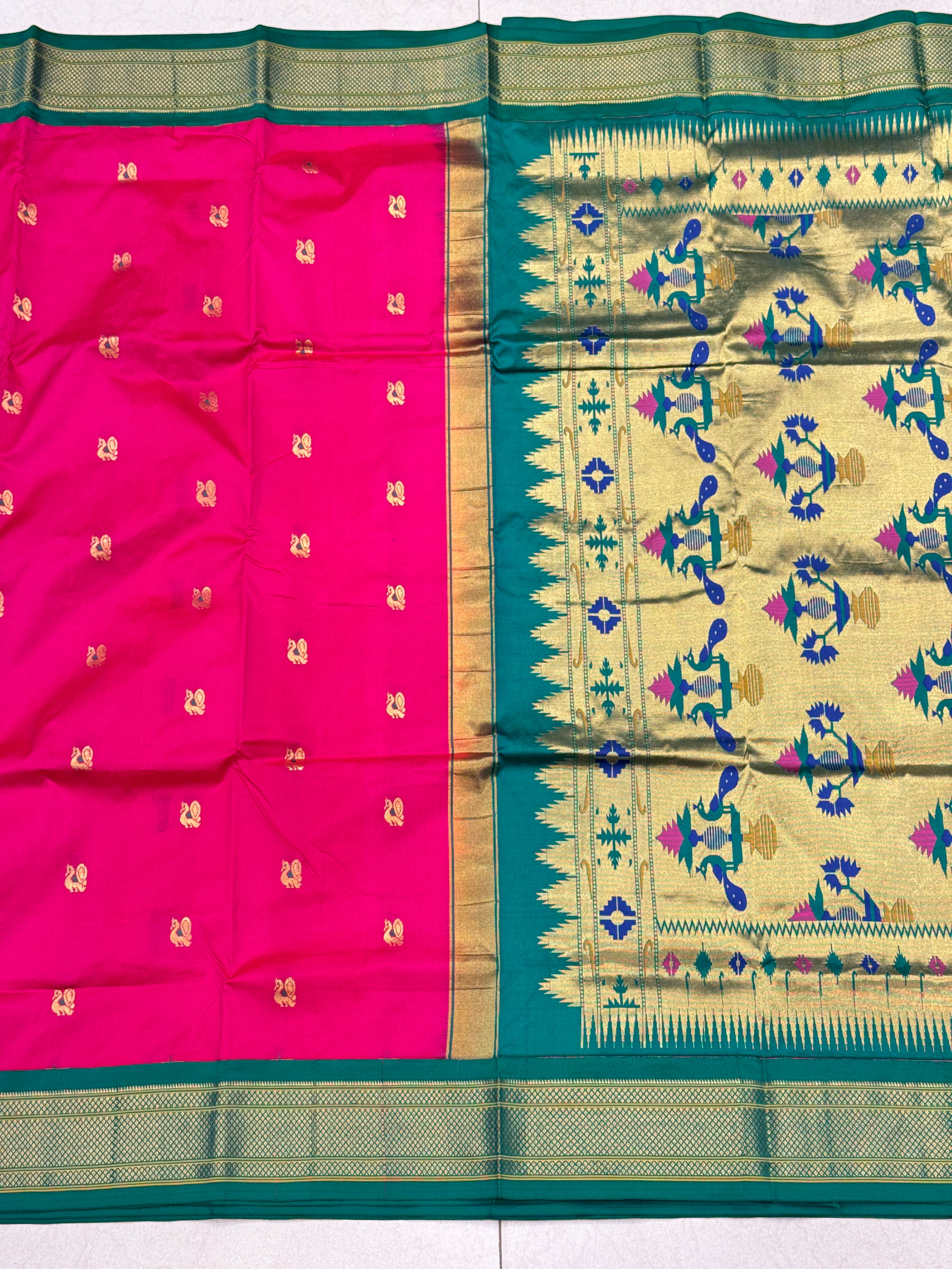 Rani Morbangdi Paithani Pure Silk Saree