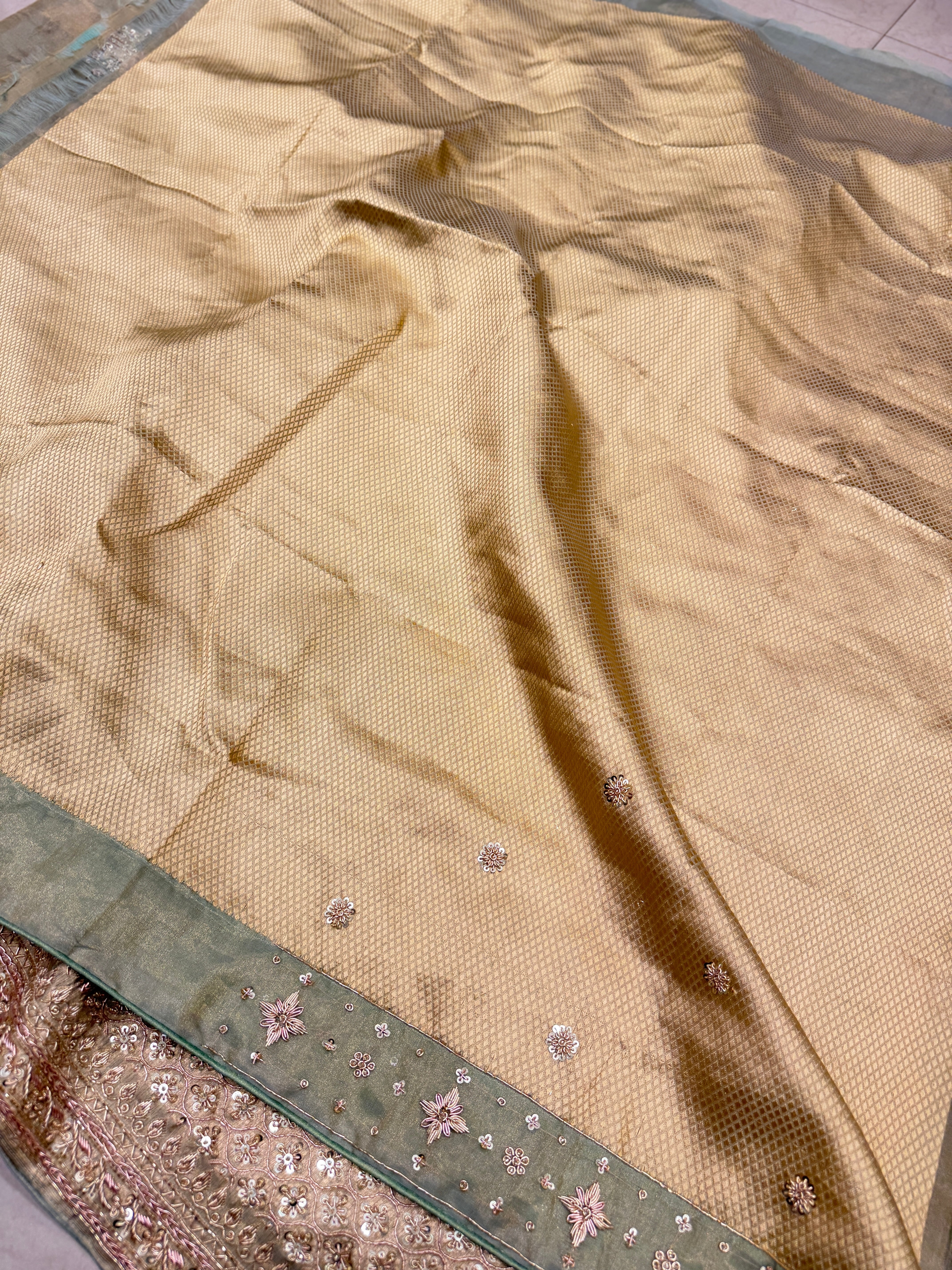 Sage Green Meenakari Banarasi Tissue Handloom Kadwa Weave Zardosi Embroidery Saree