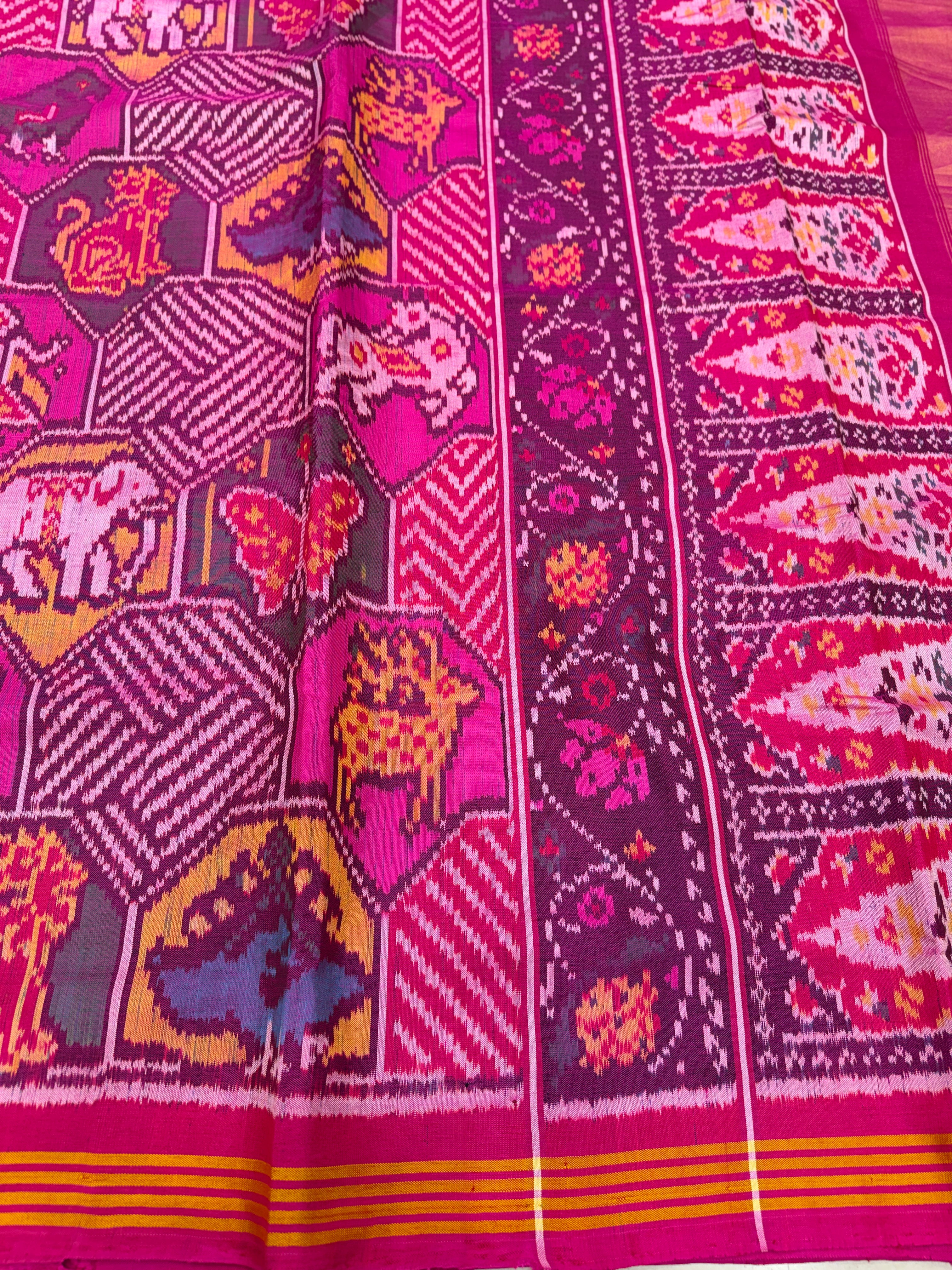 Pink Contemporary Chhabadi Patan Handloom Ikat Patola Silk Saree