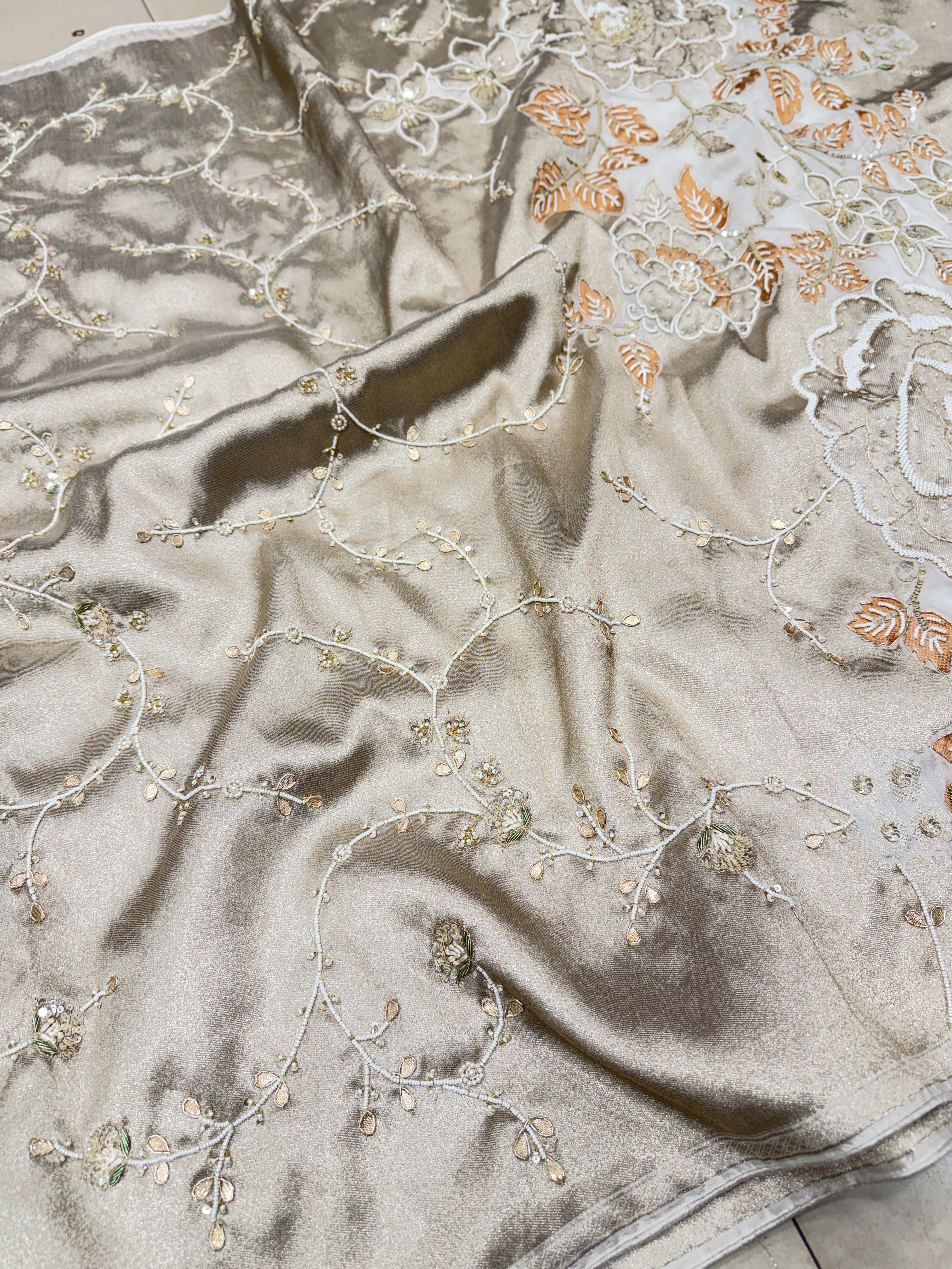 Silver Tissue Floral Pallu Zardosi Embroidery Saree