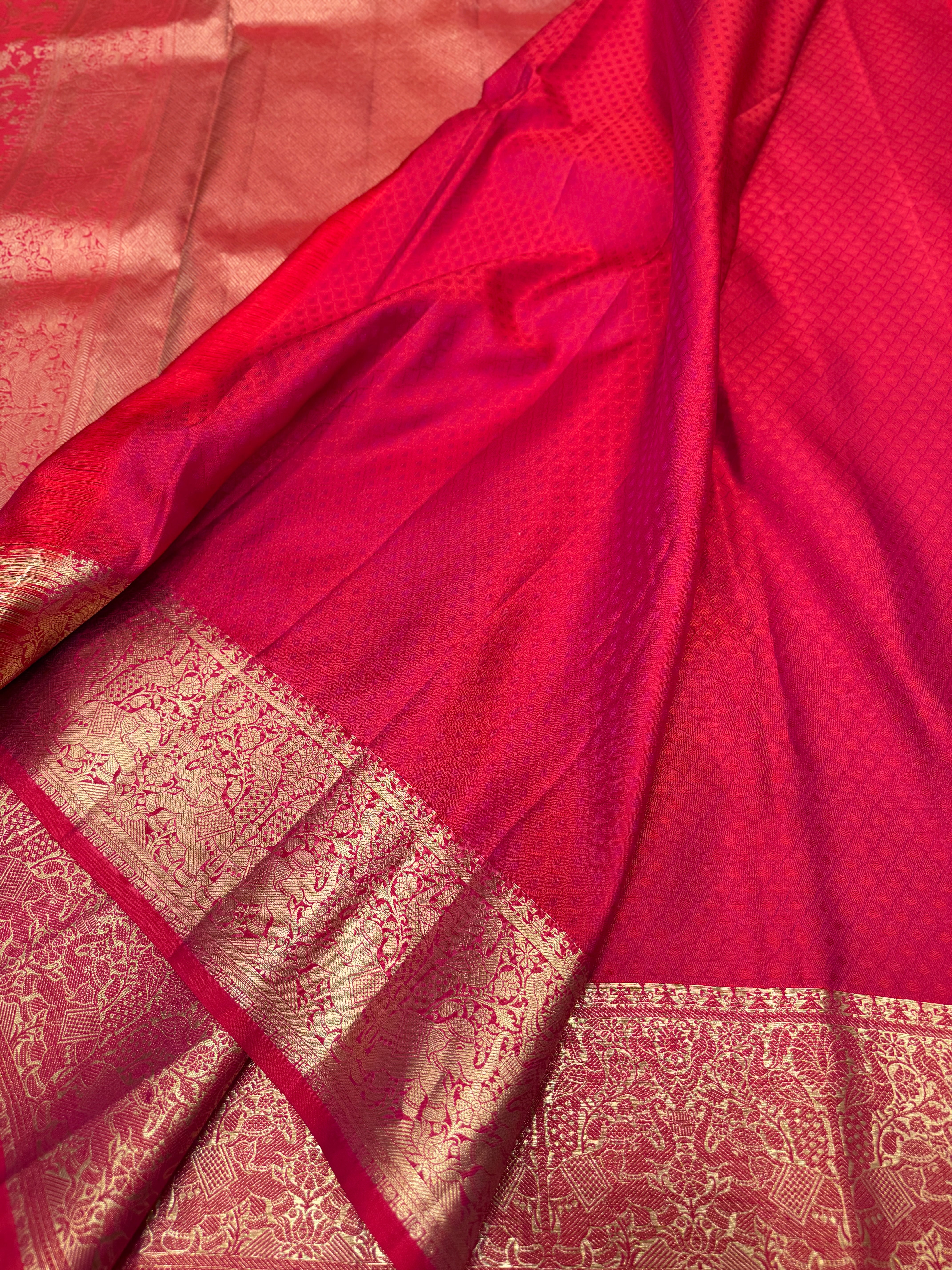Cross Red Pure Silk Elephant Motif Kanjivaram Saree