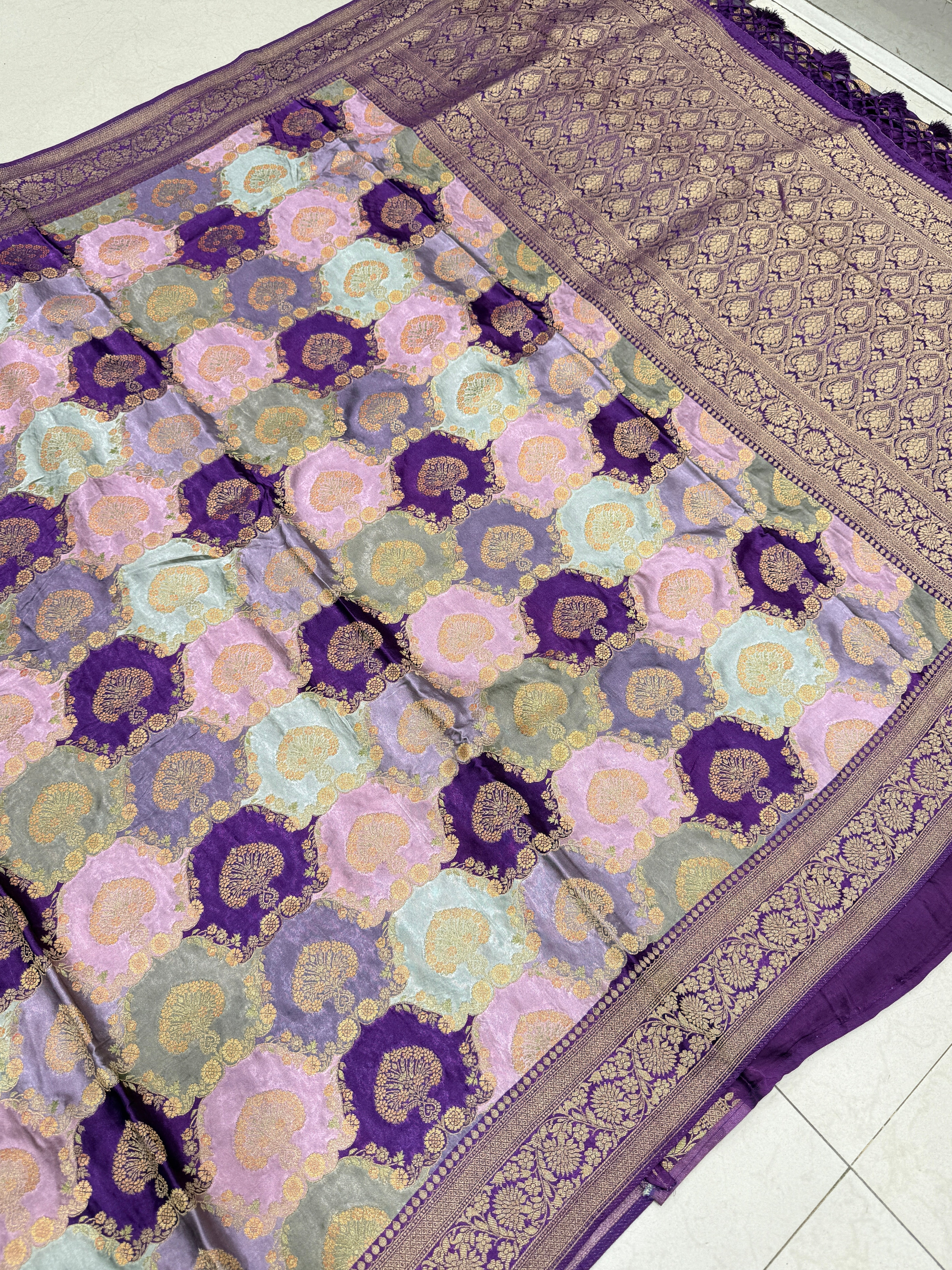 Violet Butta Banarasi Modal Satin Rangkat Saree