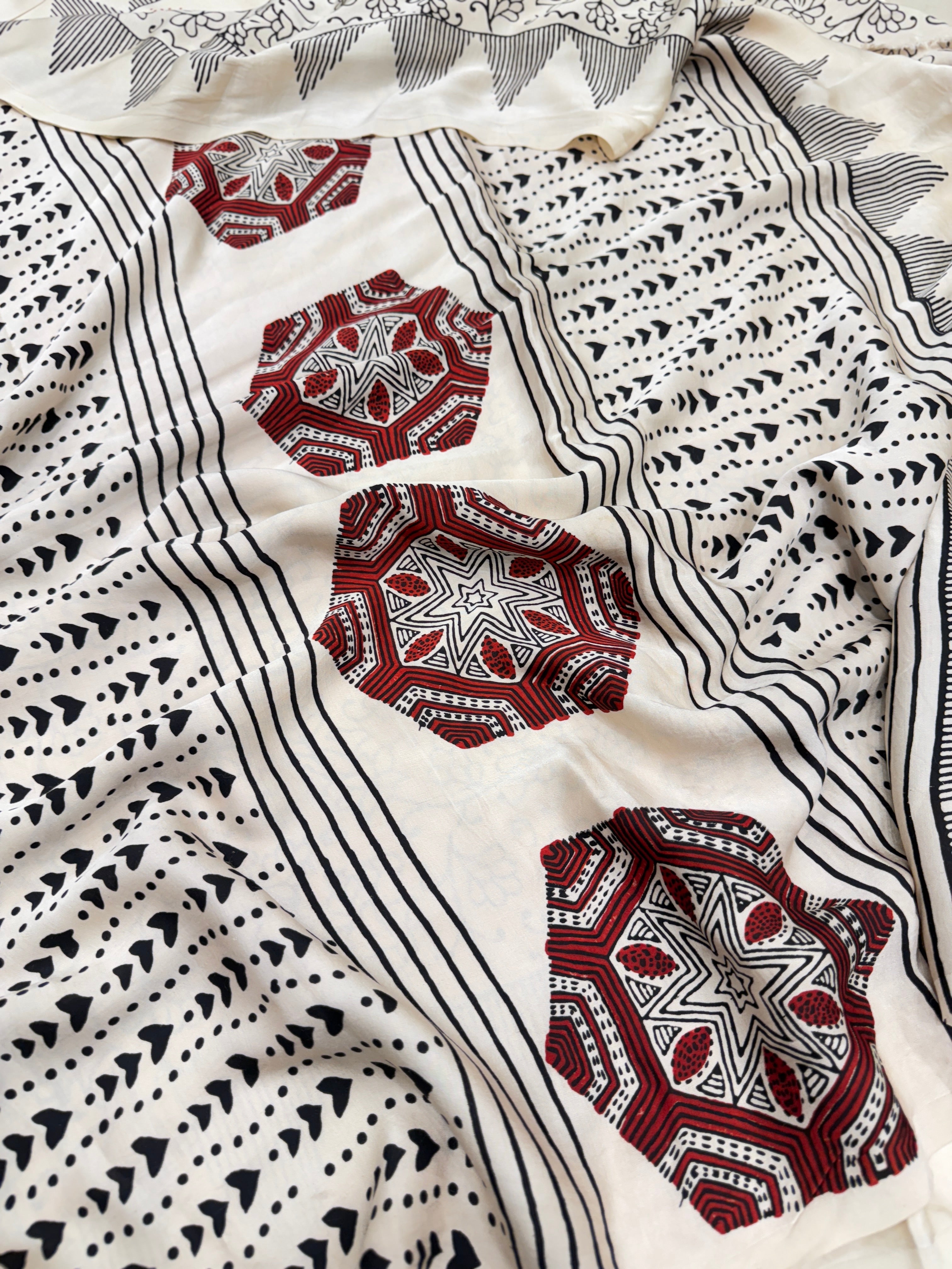 White Red Butta Ajrakh Block Print Hand Pure Gajji Silk Saree