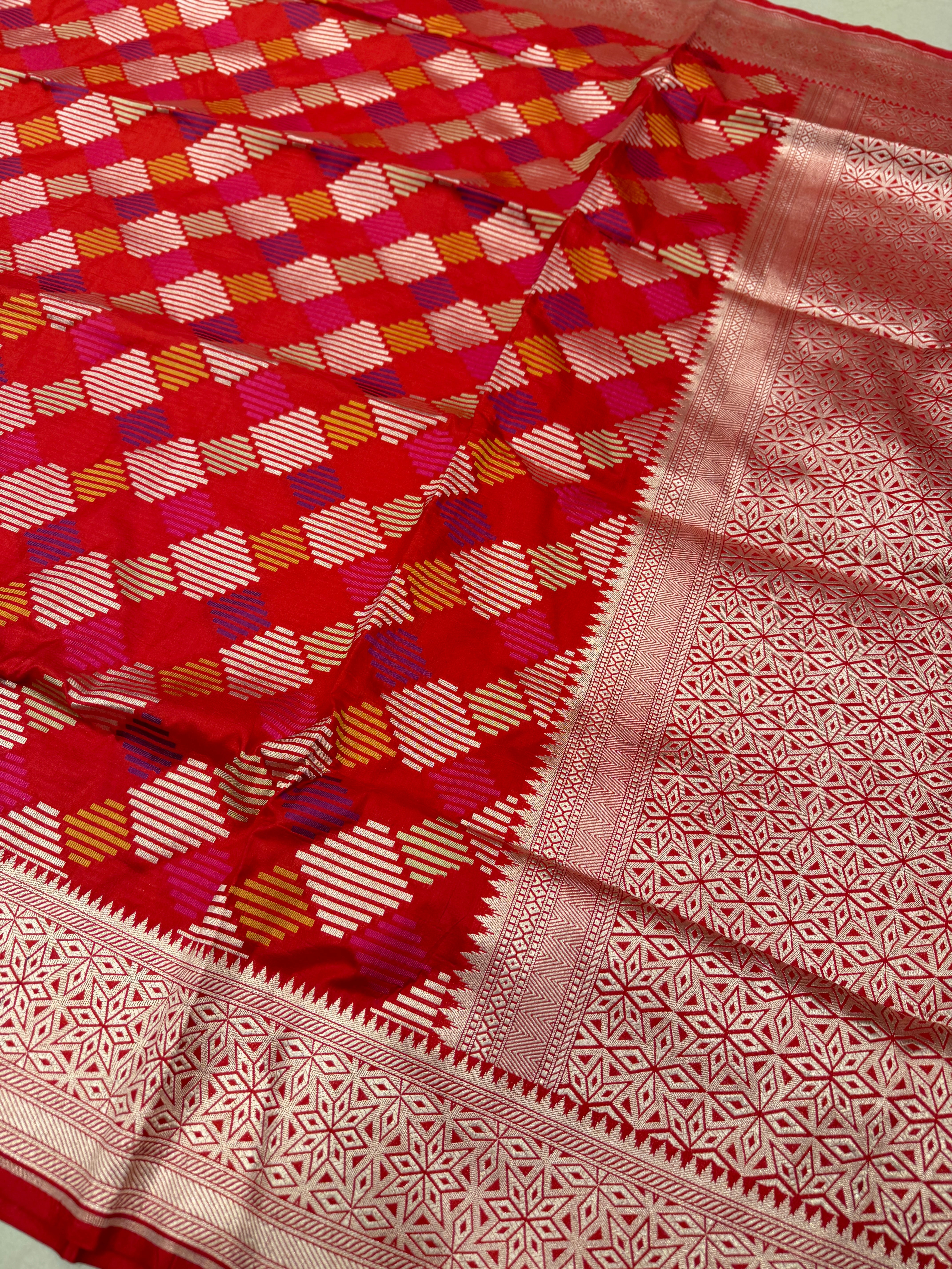 Red Rangkat Katan Banarasi Handloom Saree