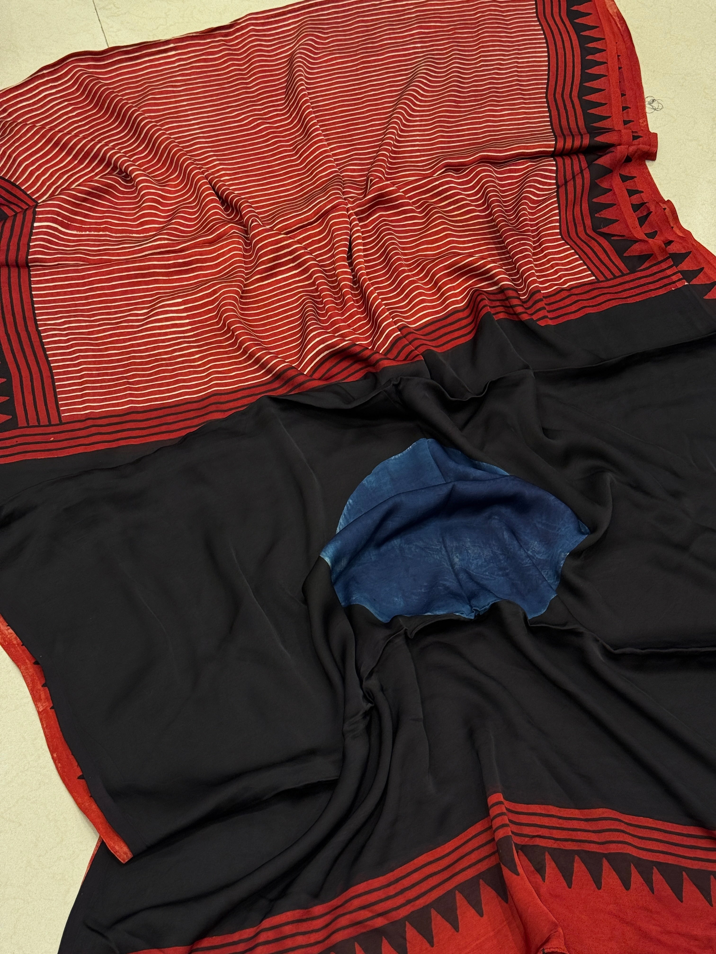Red Lines Moon Pallu Ajrkah Saree