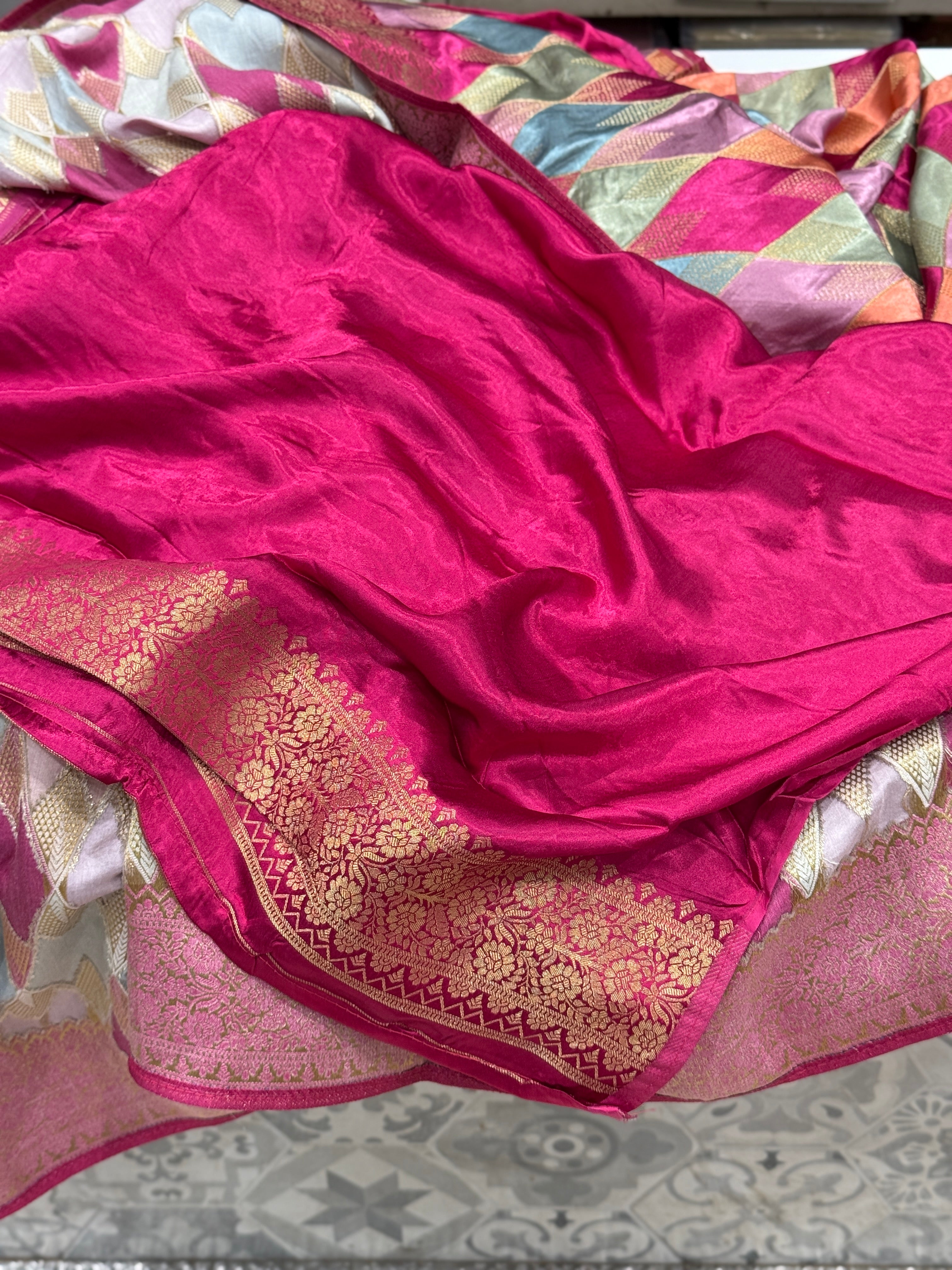Raspberry Contemporary Kaju Katli Design Banarasi Modal Satin Rangkat Saree