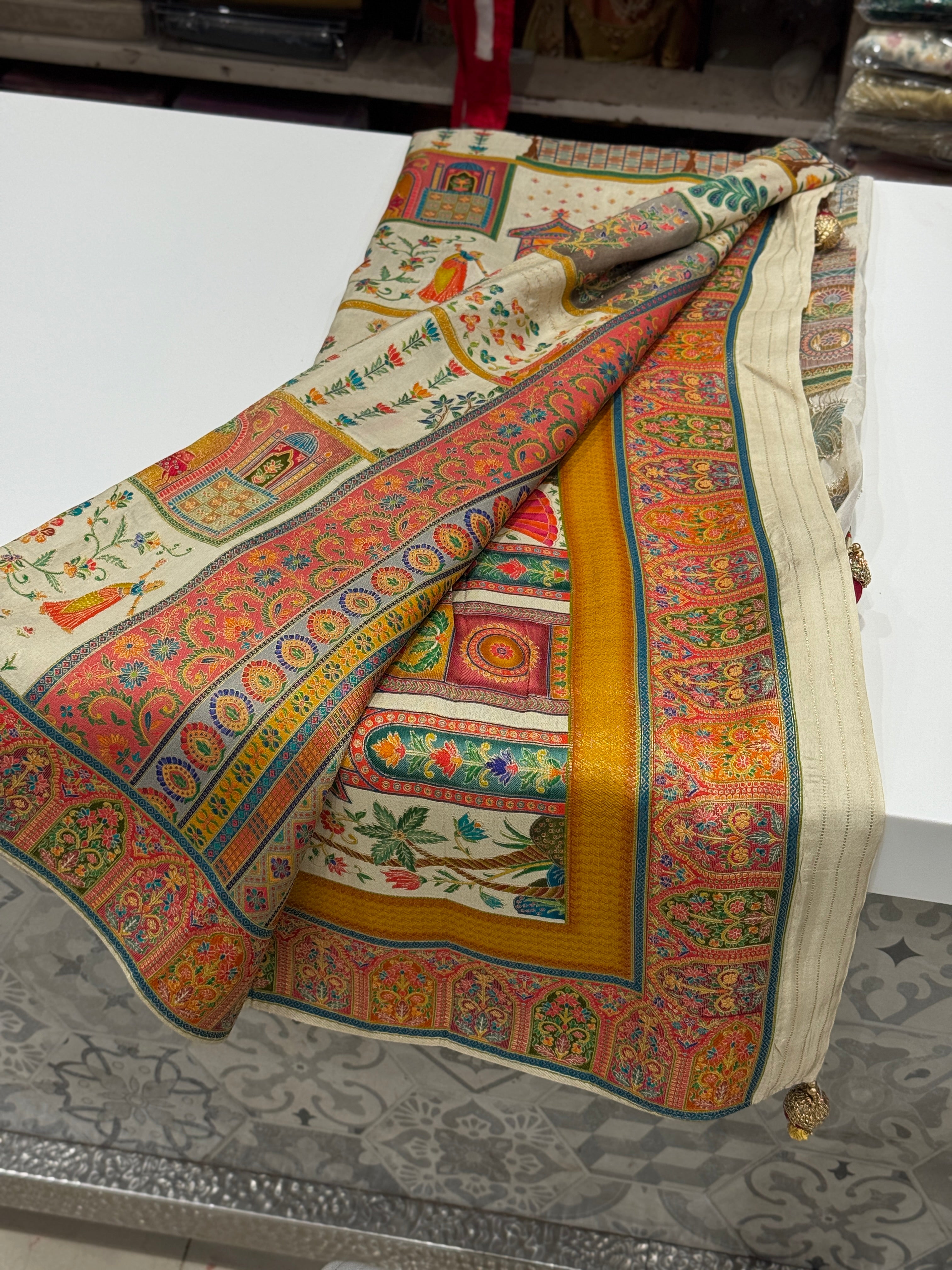 Beige Pashmina Style Woven Saree