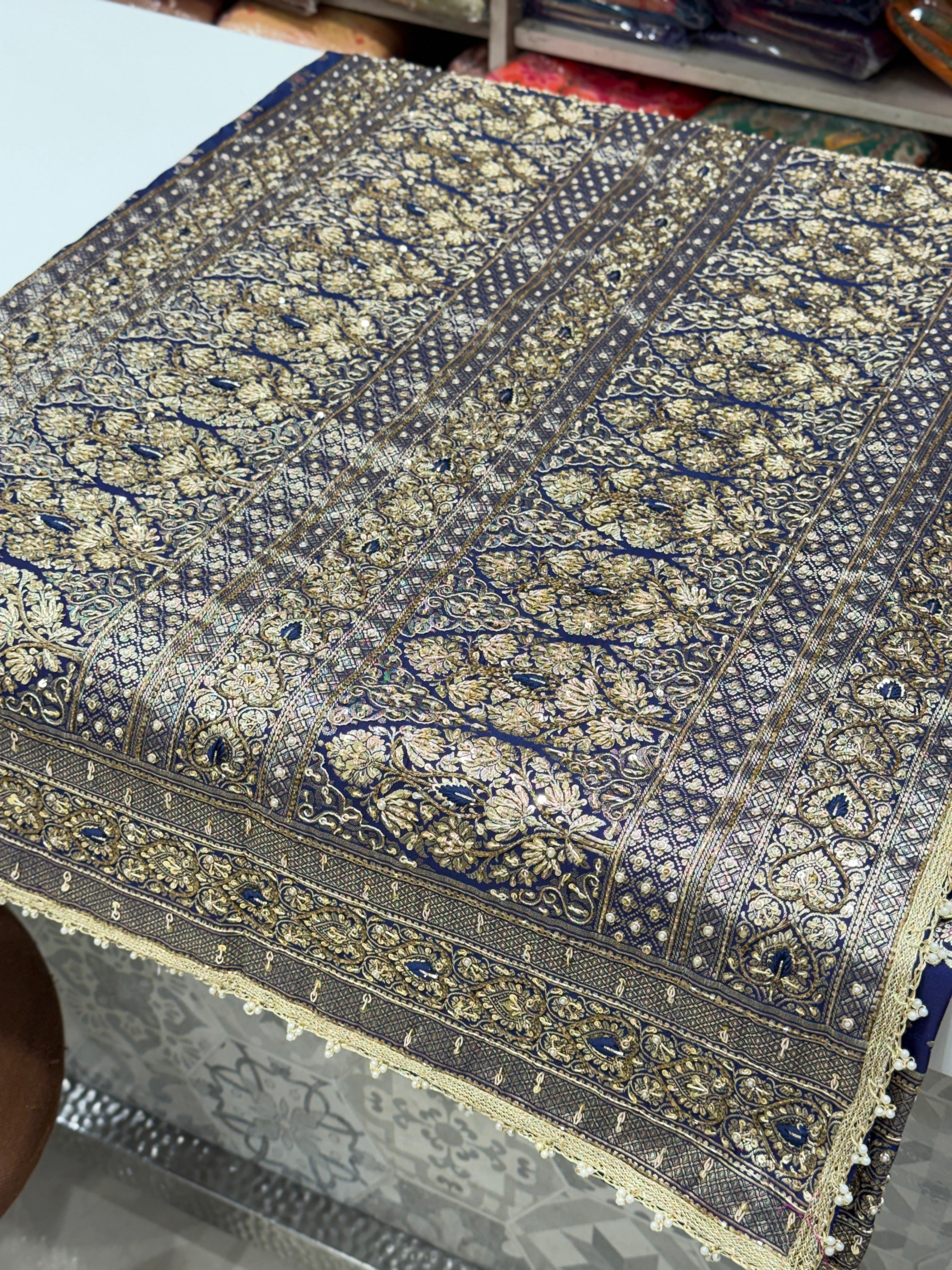 Cross Violet Banarasi Zardosi Resham Hand Embroidery Heart Border Saree