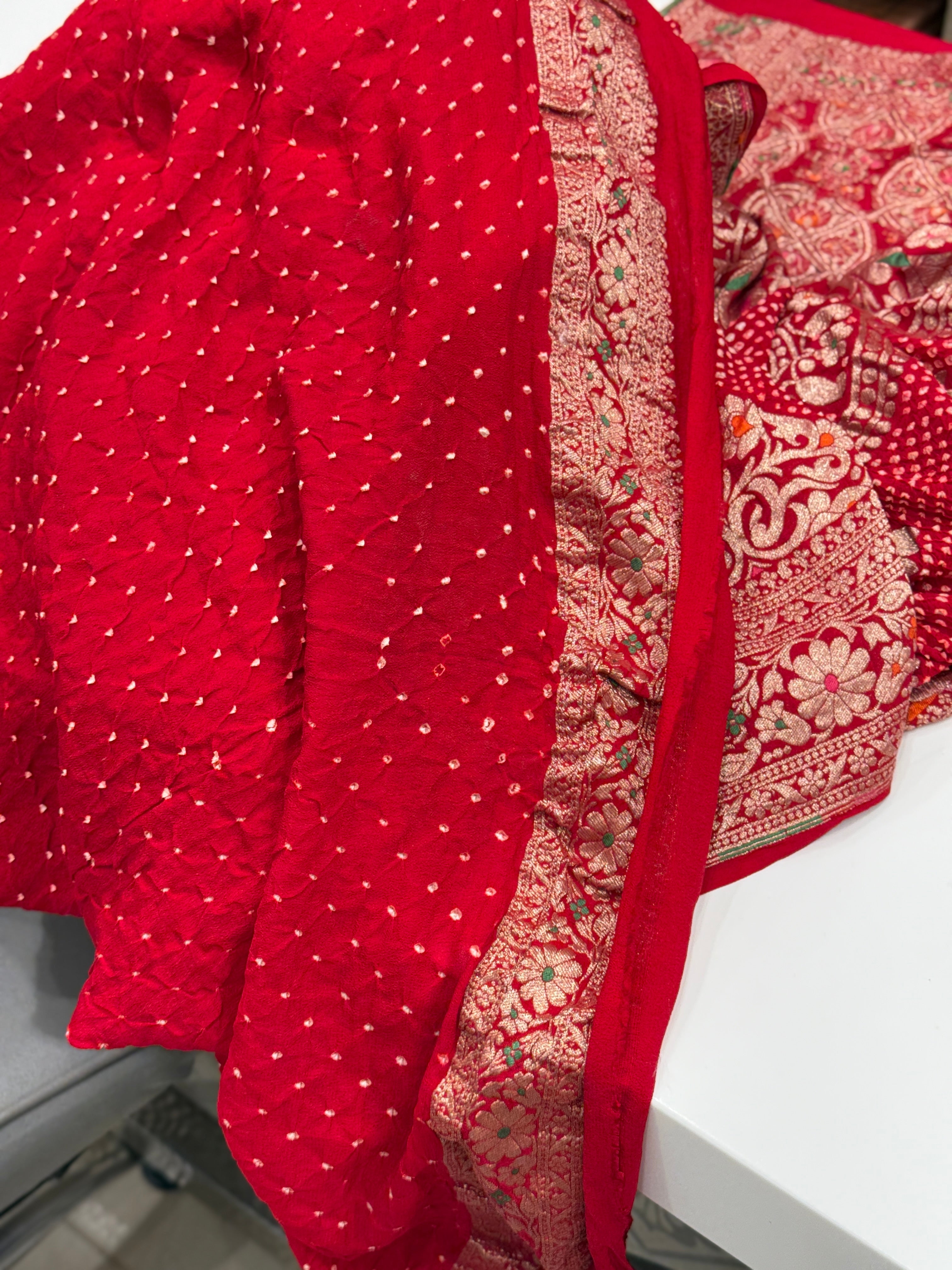 Red Rai Bandhej Weaved Handloom Georgette Saree