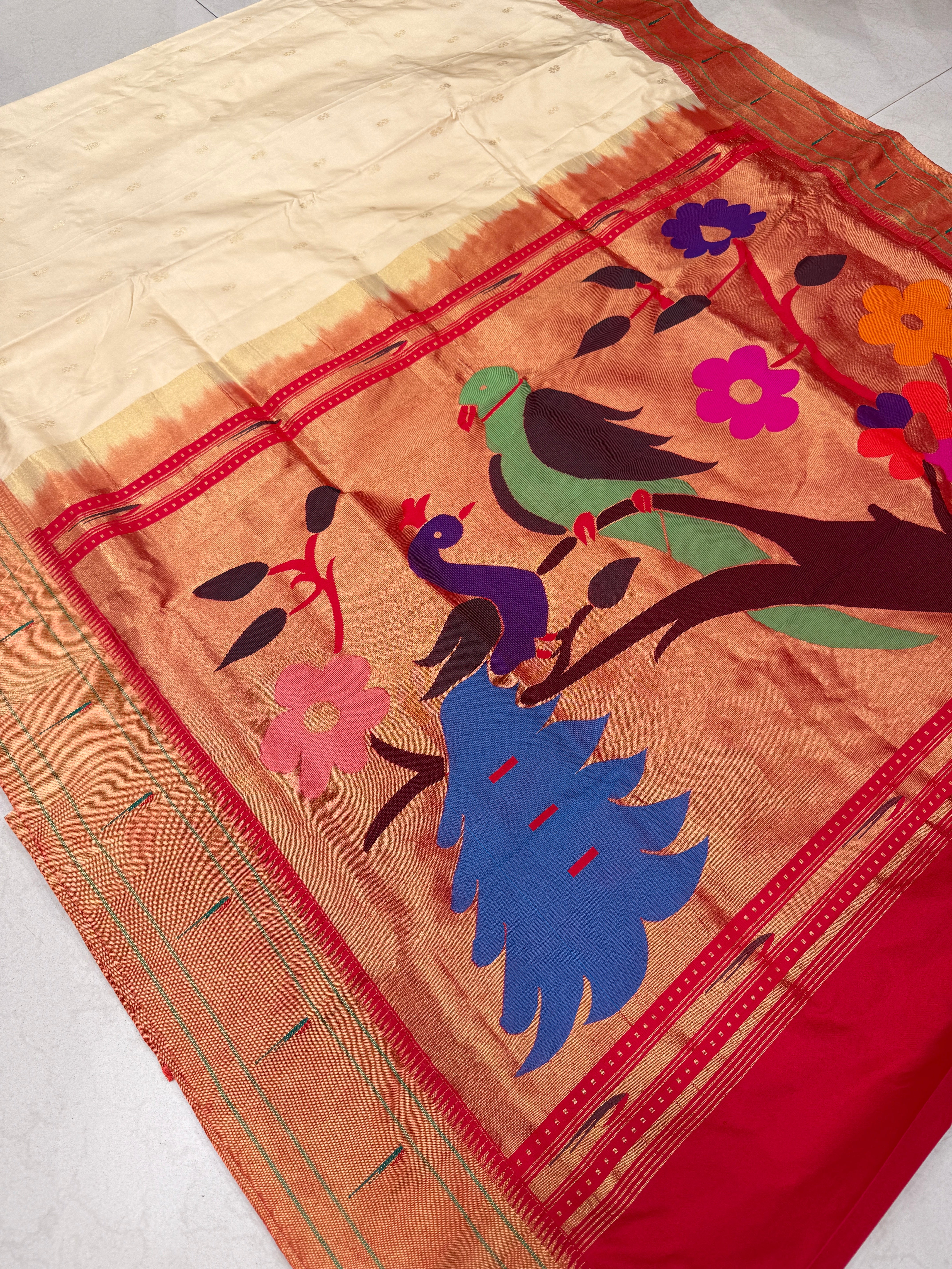 Moti White Muniya Pure Silk Handloom Paithani Saree