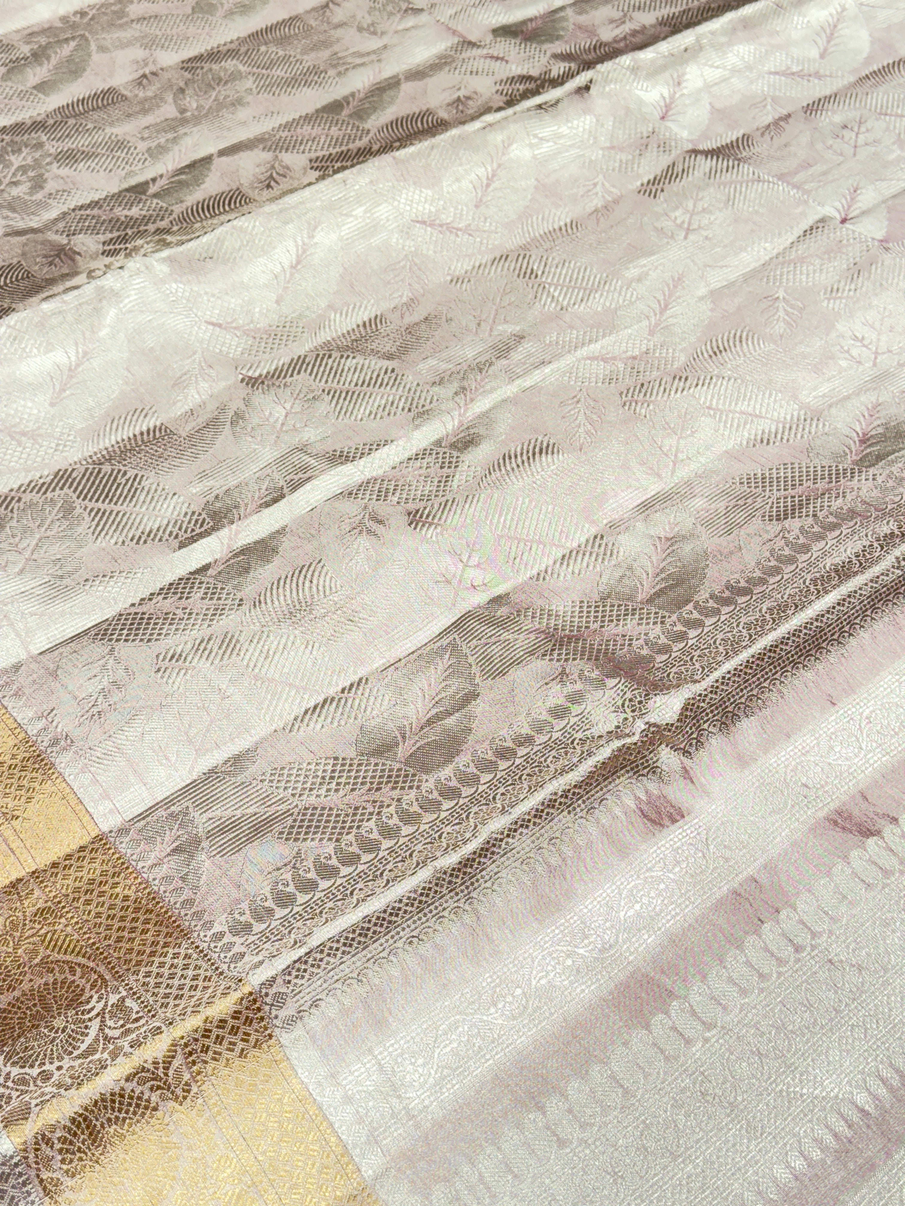 Floral Pink Double Tissue Contemporary Banarasi Saree