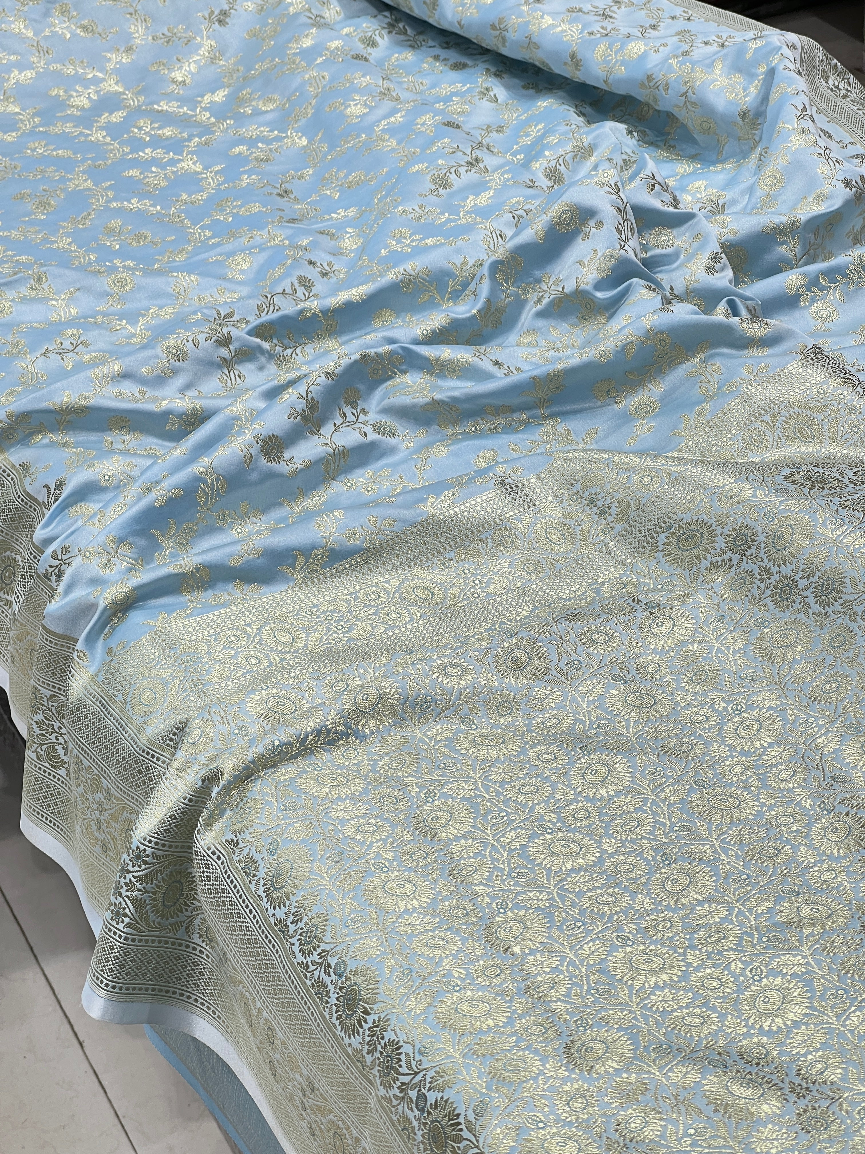 Light Blue Banarasi Silk Flower Border Jaal Saree