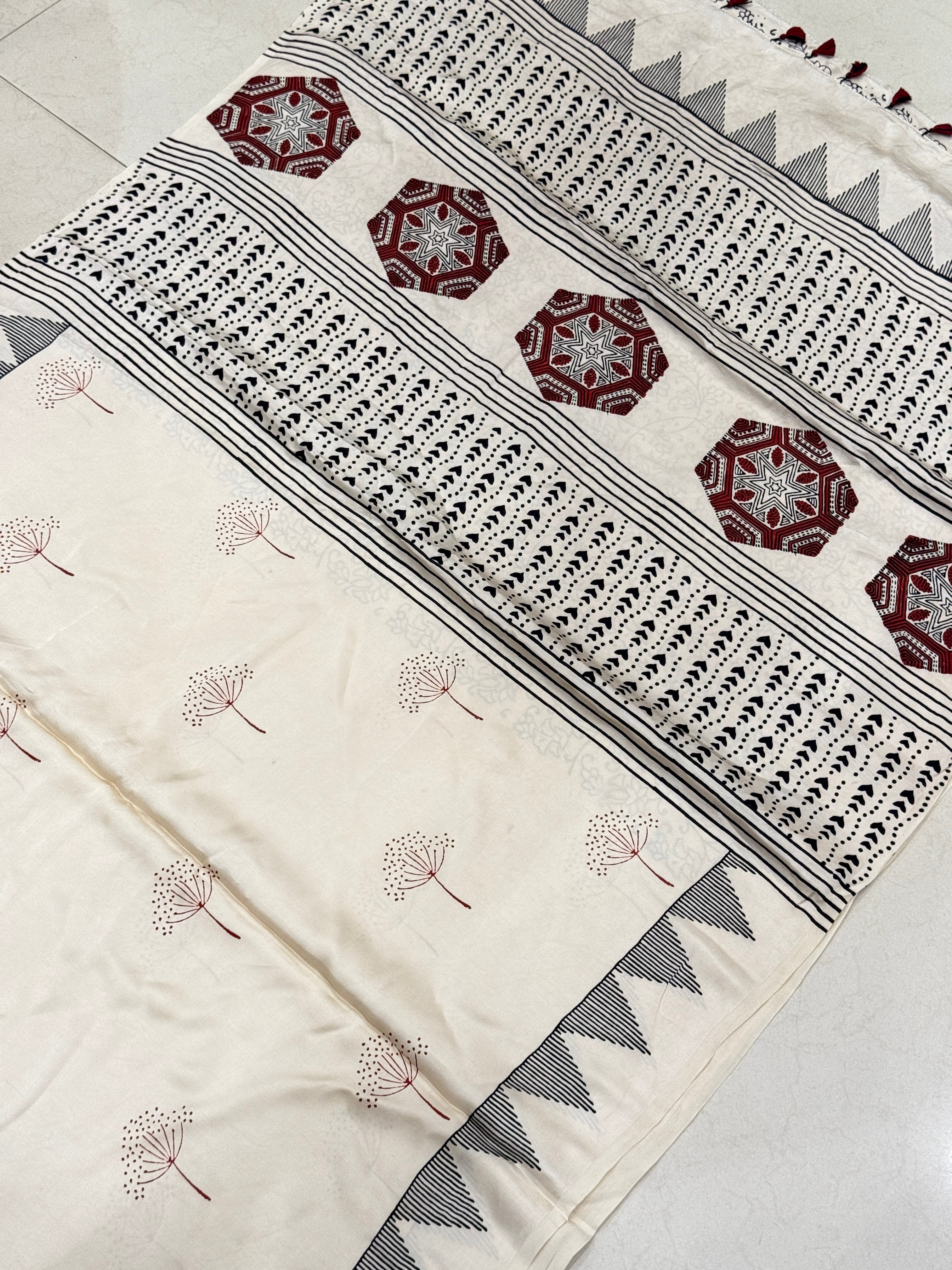 White Red Butta Ajrakh Block Print Hand Pure Gajji Silk Saree