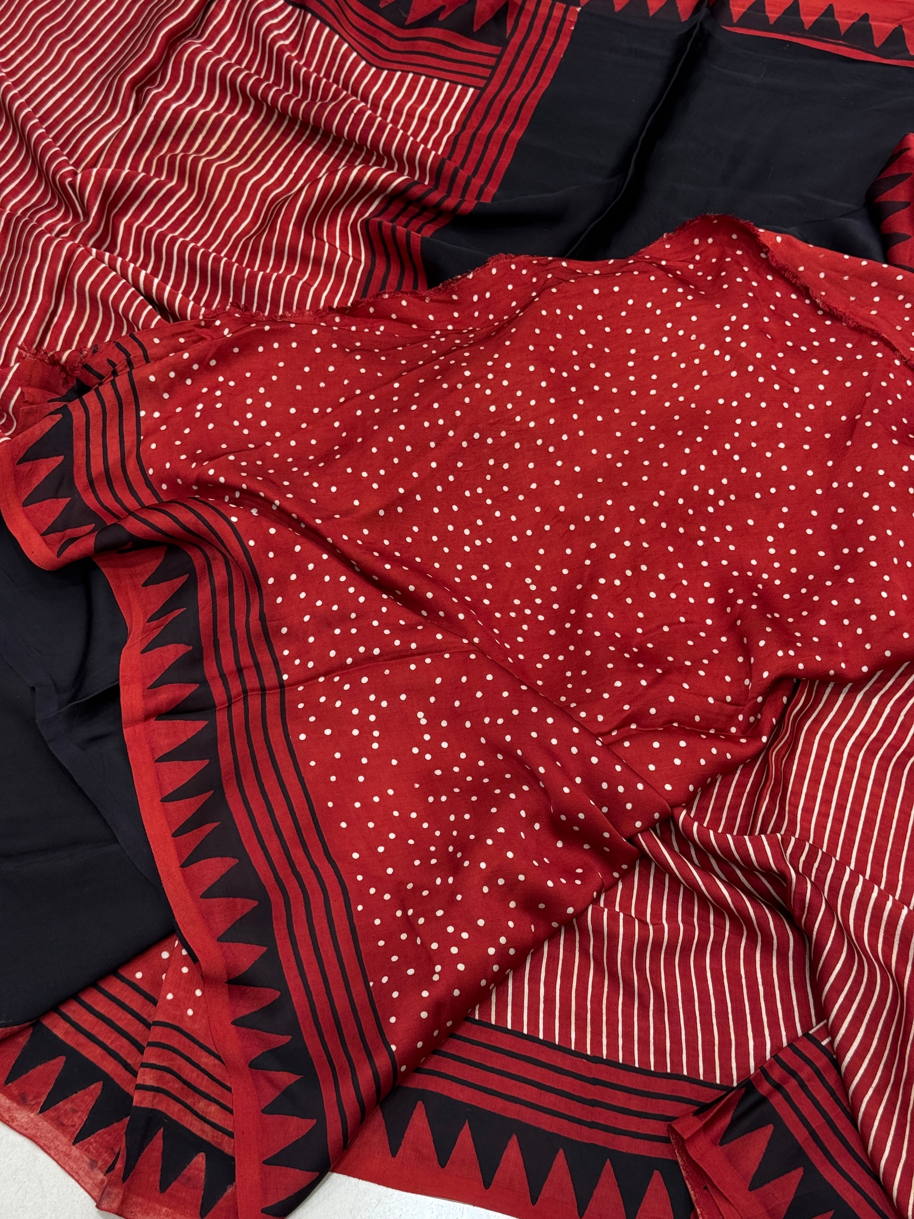 Red Lines Moon Pallu Ajrkah Saree