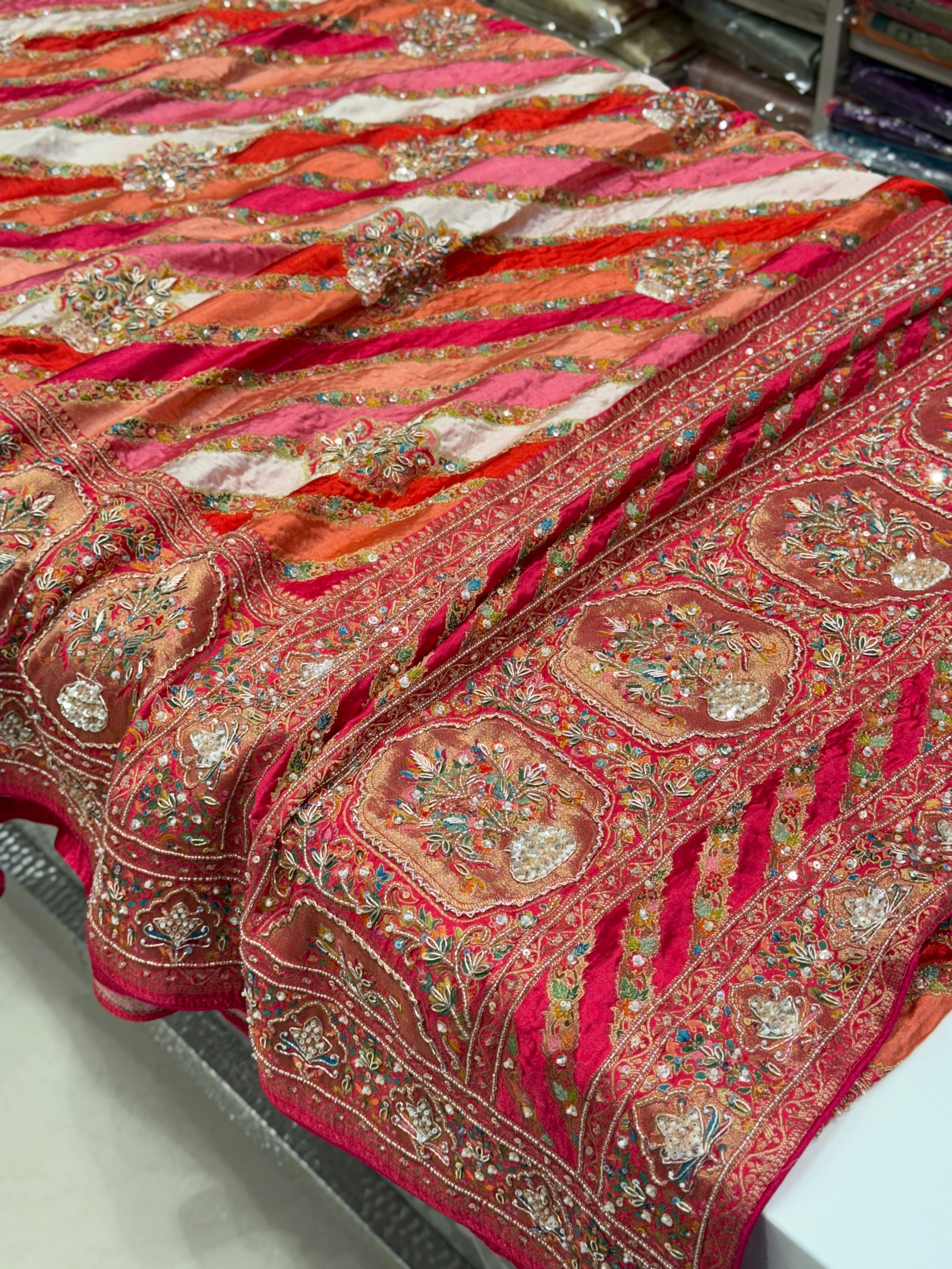Khushi Kapoor Inspired Big Border Banarasi Modal Rangkat Embroidery Saree