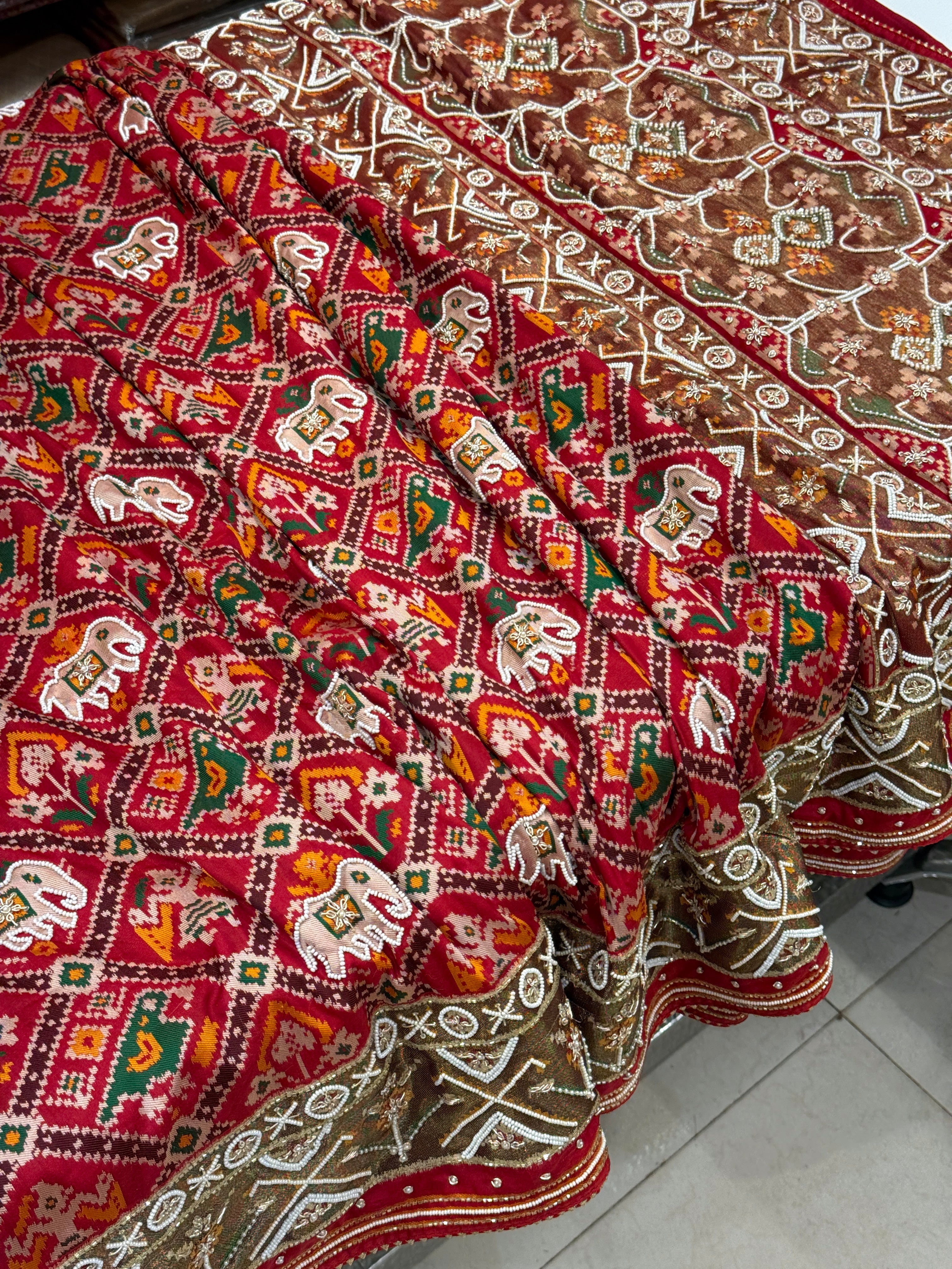 Red Patola Chhabdi Bhat Kidiya Moti Hand Embroidery Patola Saree