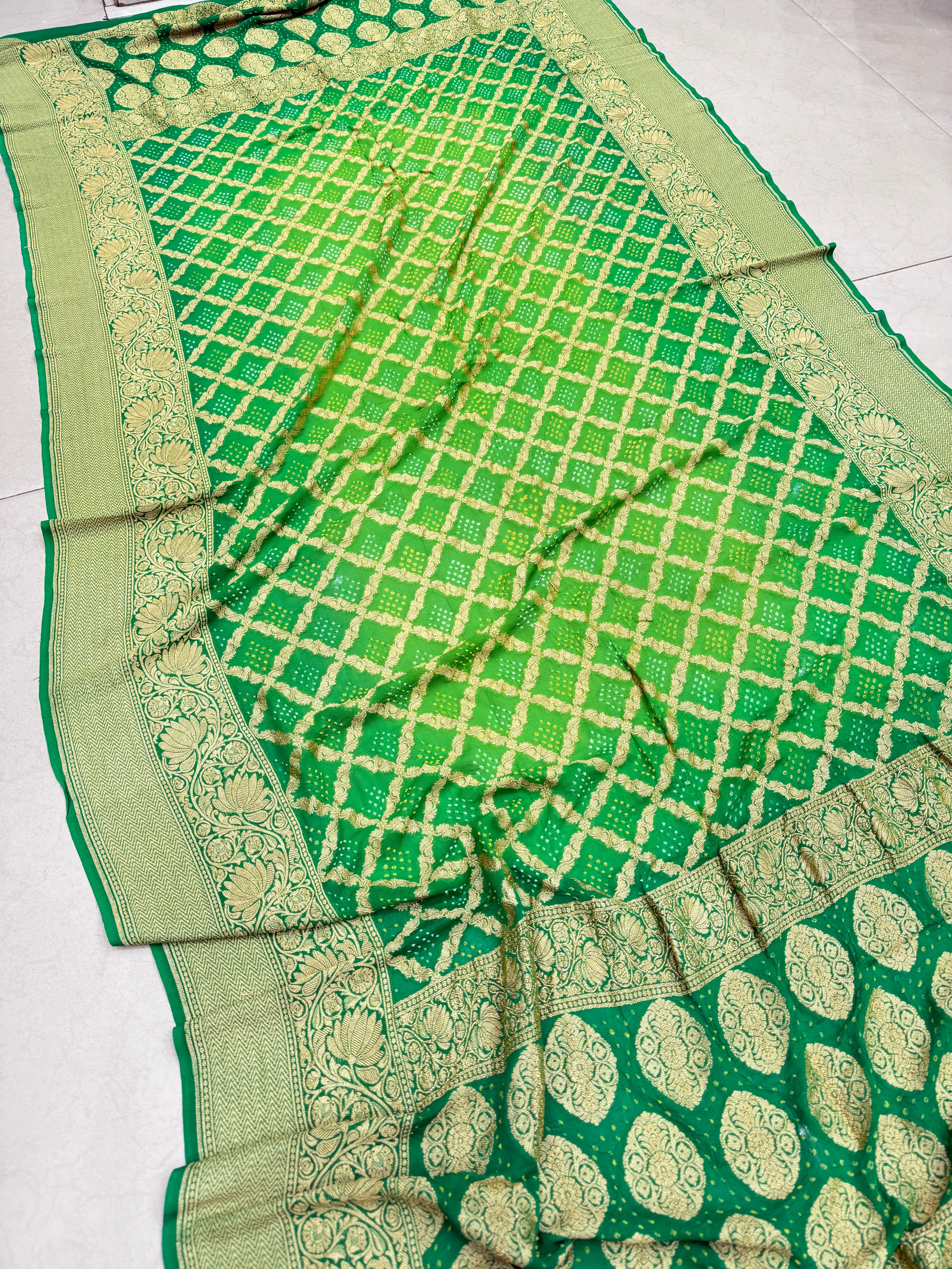 Shaded Green Handloom Bandhej Dupatta