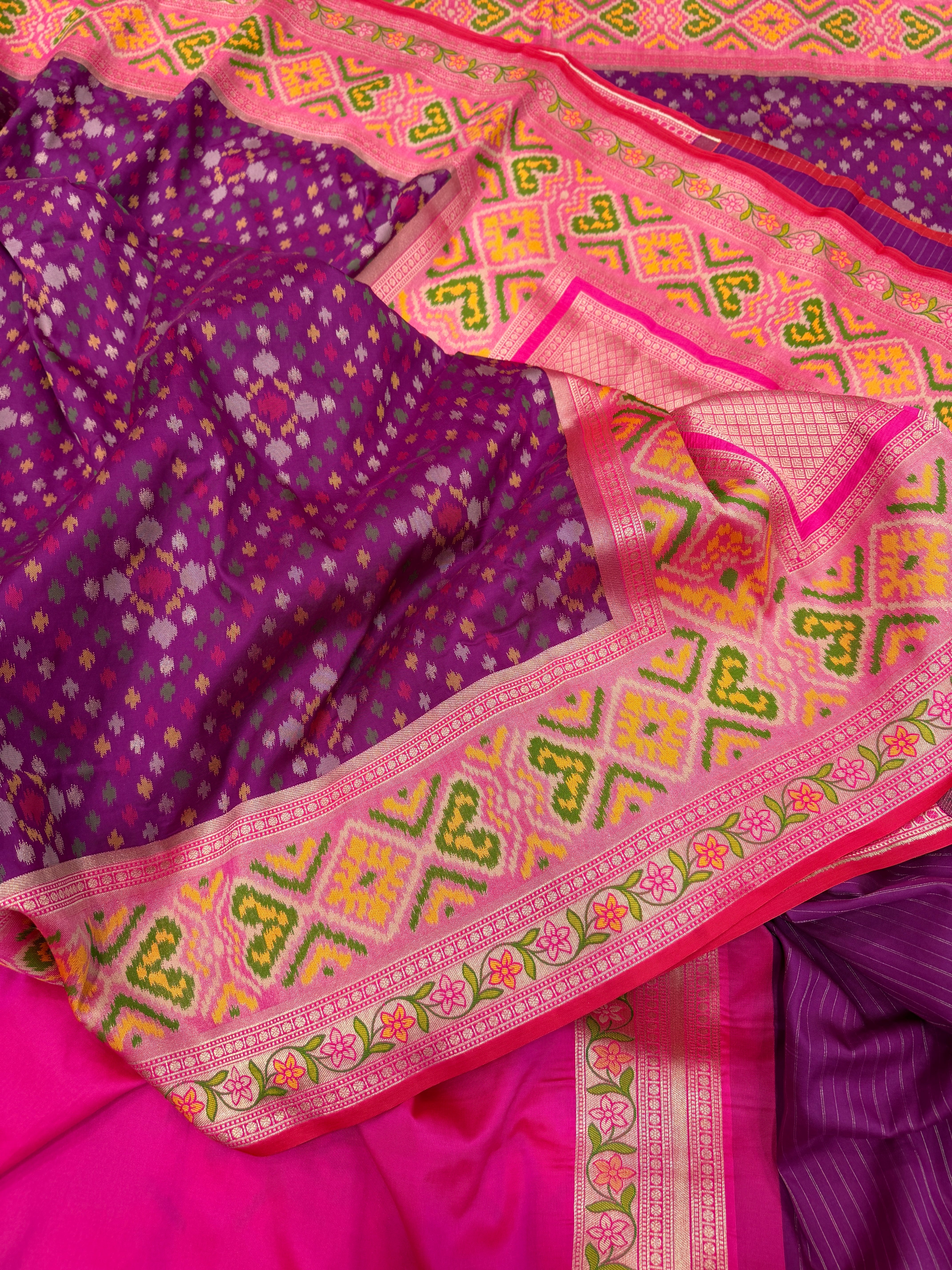 Wine Ikat Patola Banarasi Weaved Small Jaal Saree