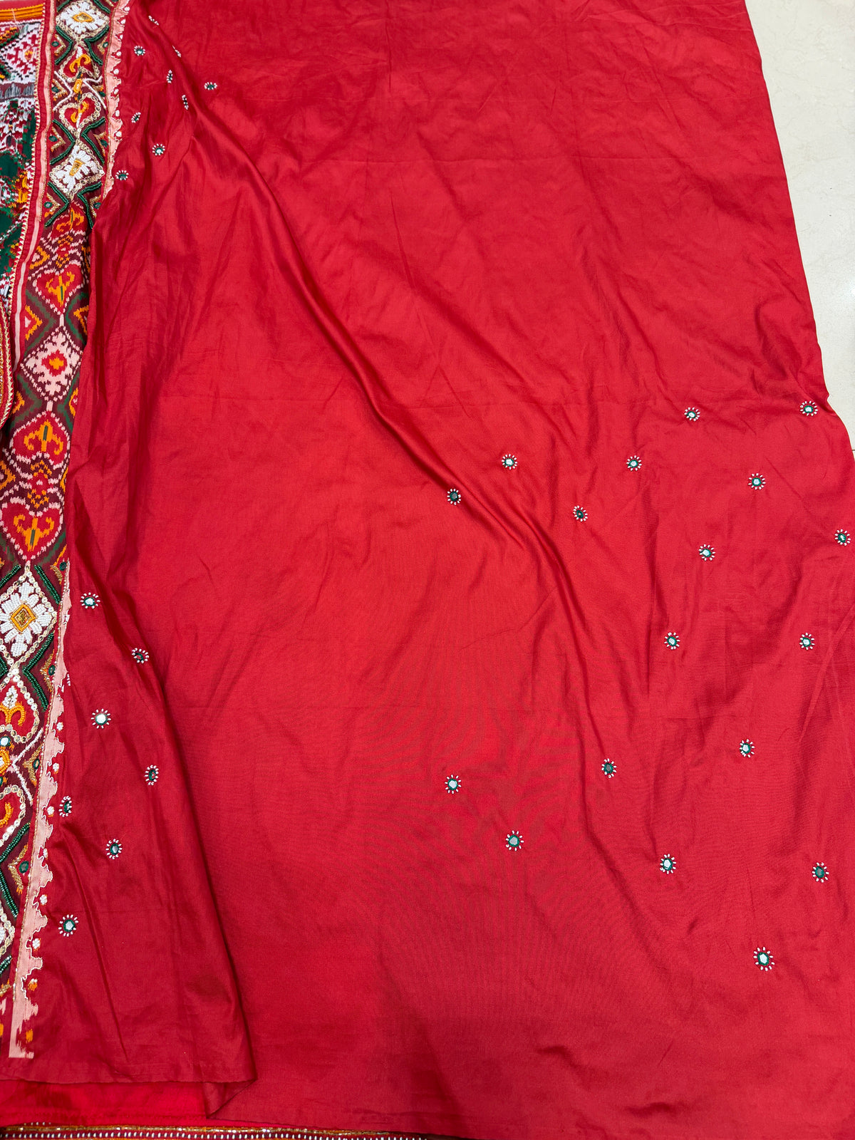 Bottle Green Semi Silk Patola Kidiya Moti Hand Embroidery Saree
