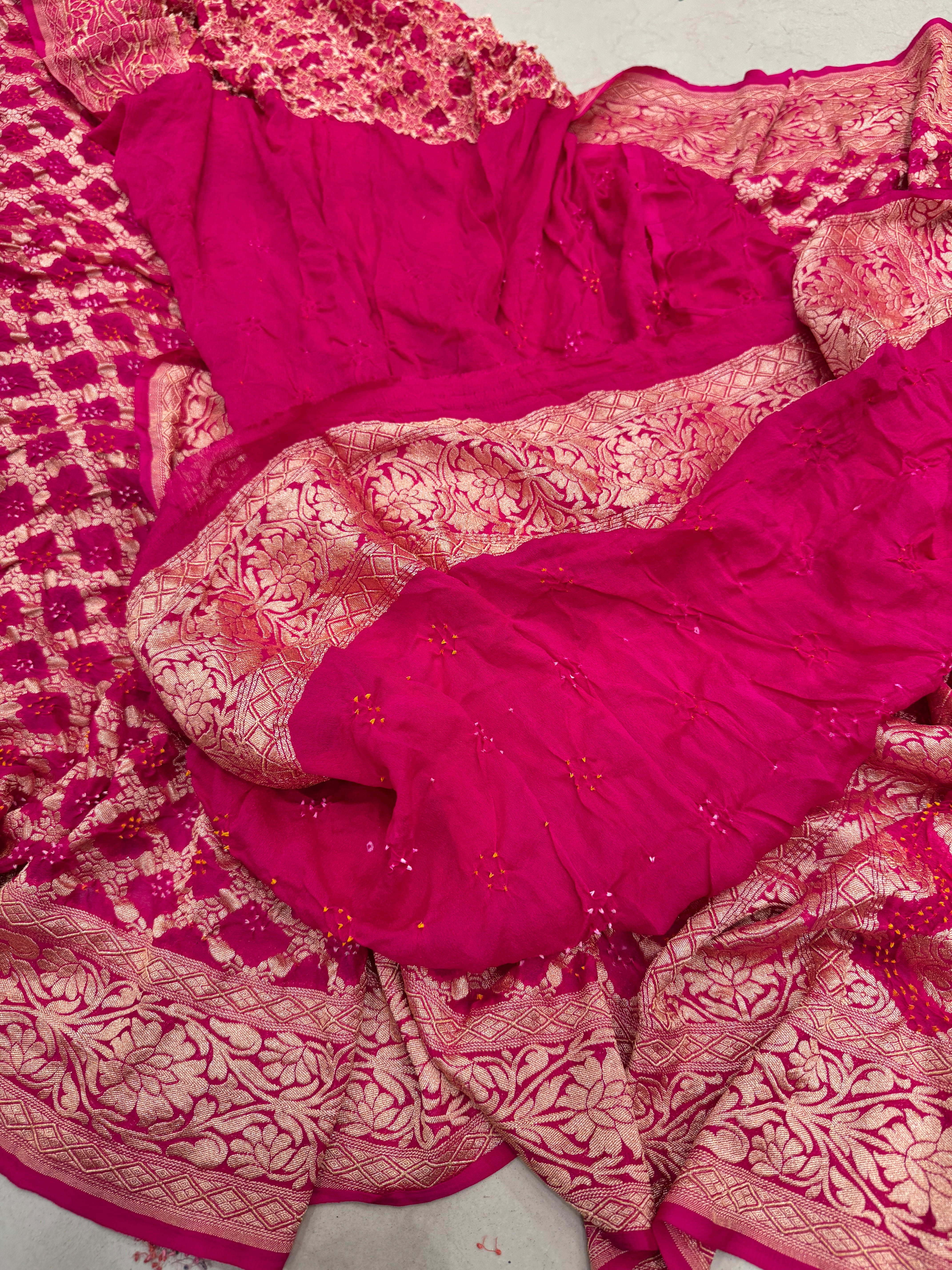 Rani Big Flower Border Bandhej Bandhini Saree