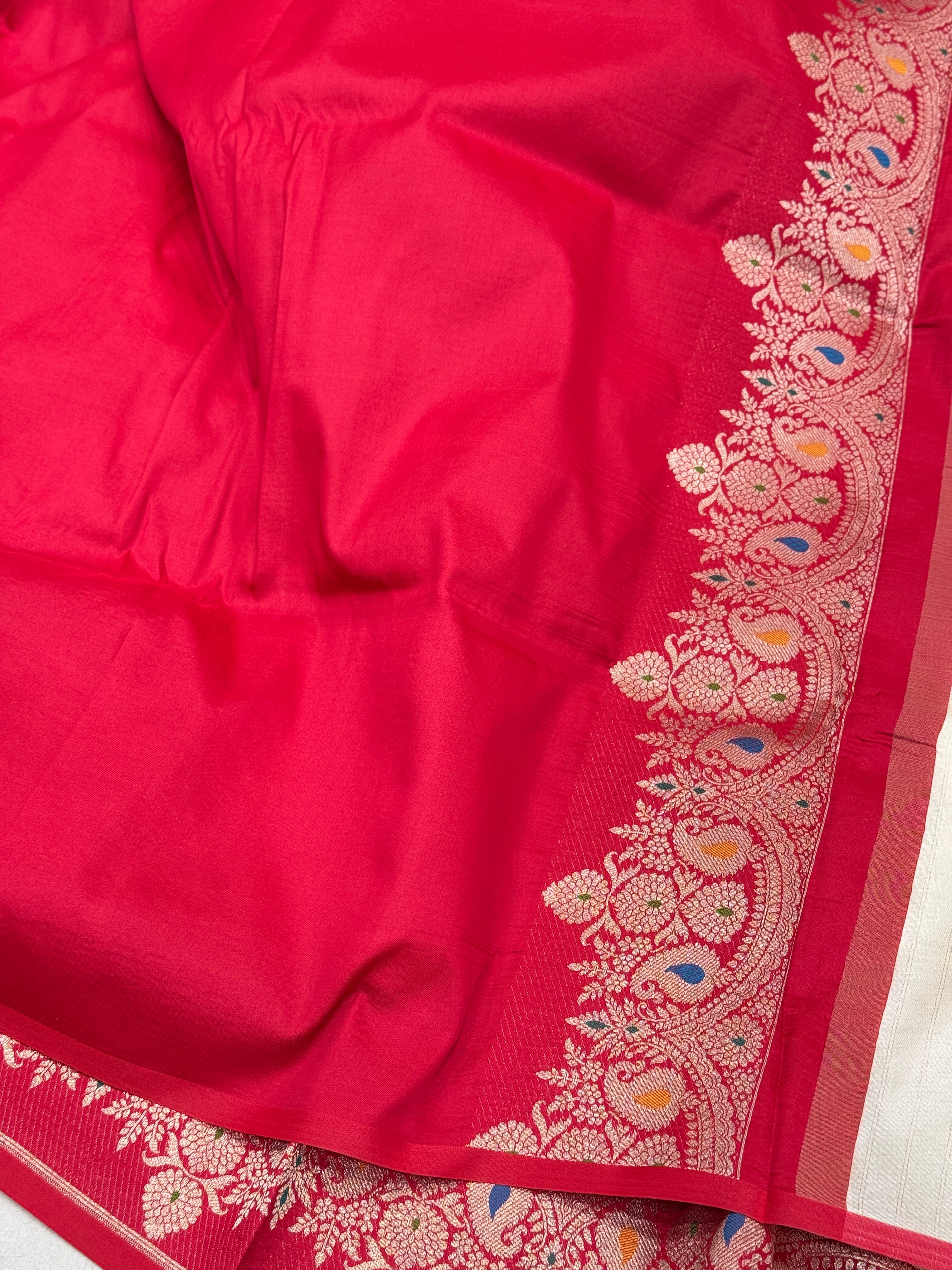 Off White Contemporary Red Border Banarasi Silk Saree