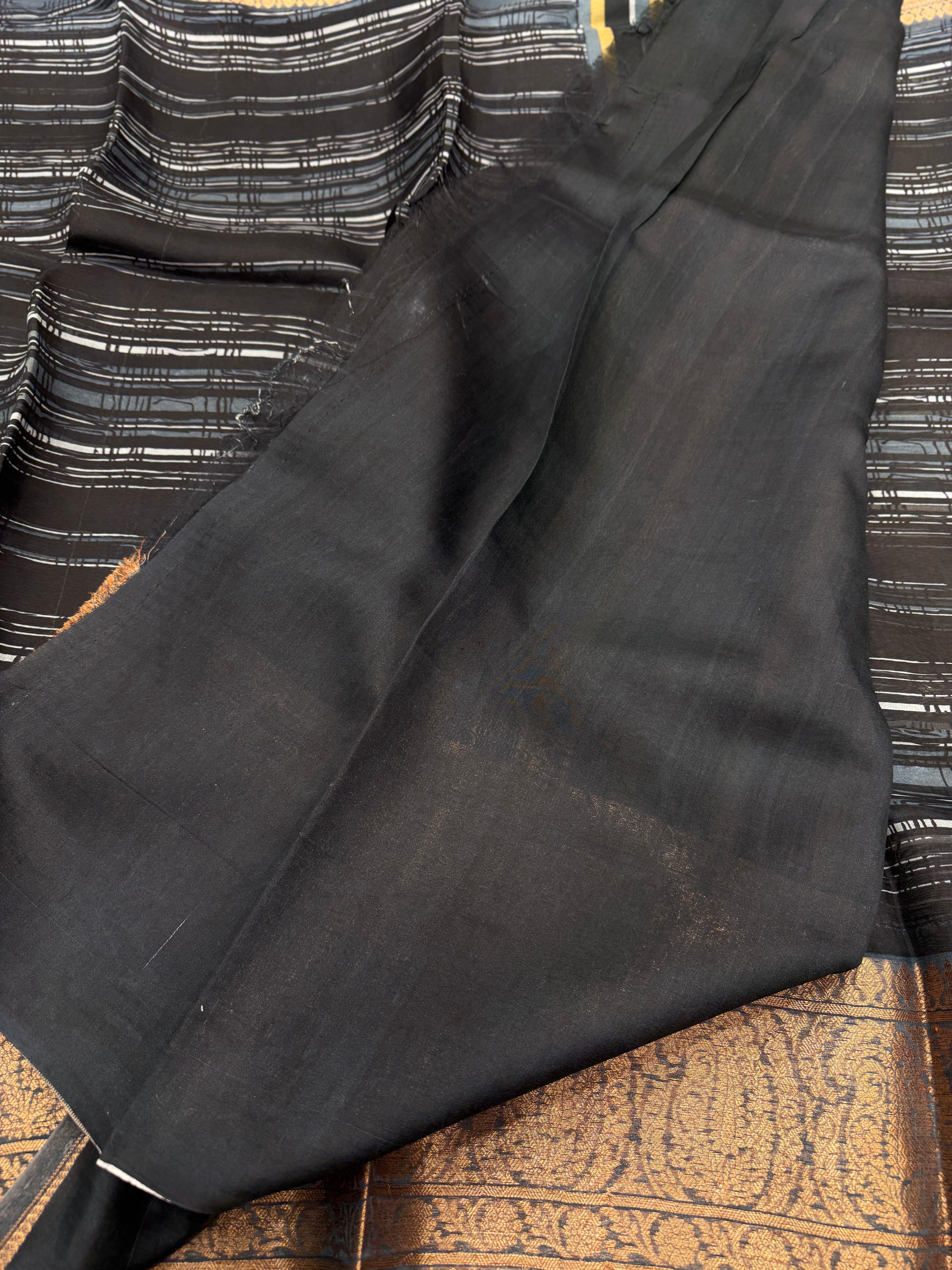 Black Contemporary Pure Banarasi Kora Silk Saree