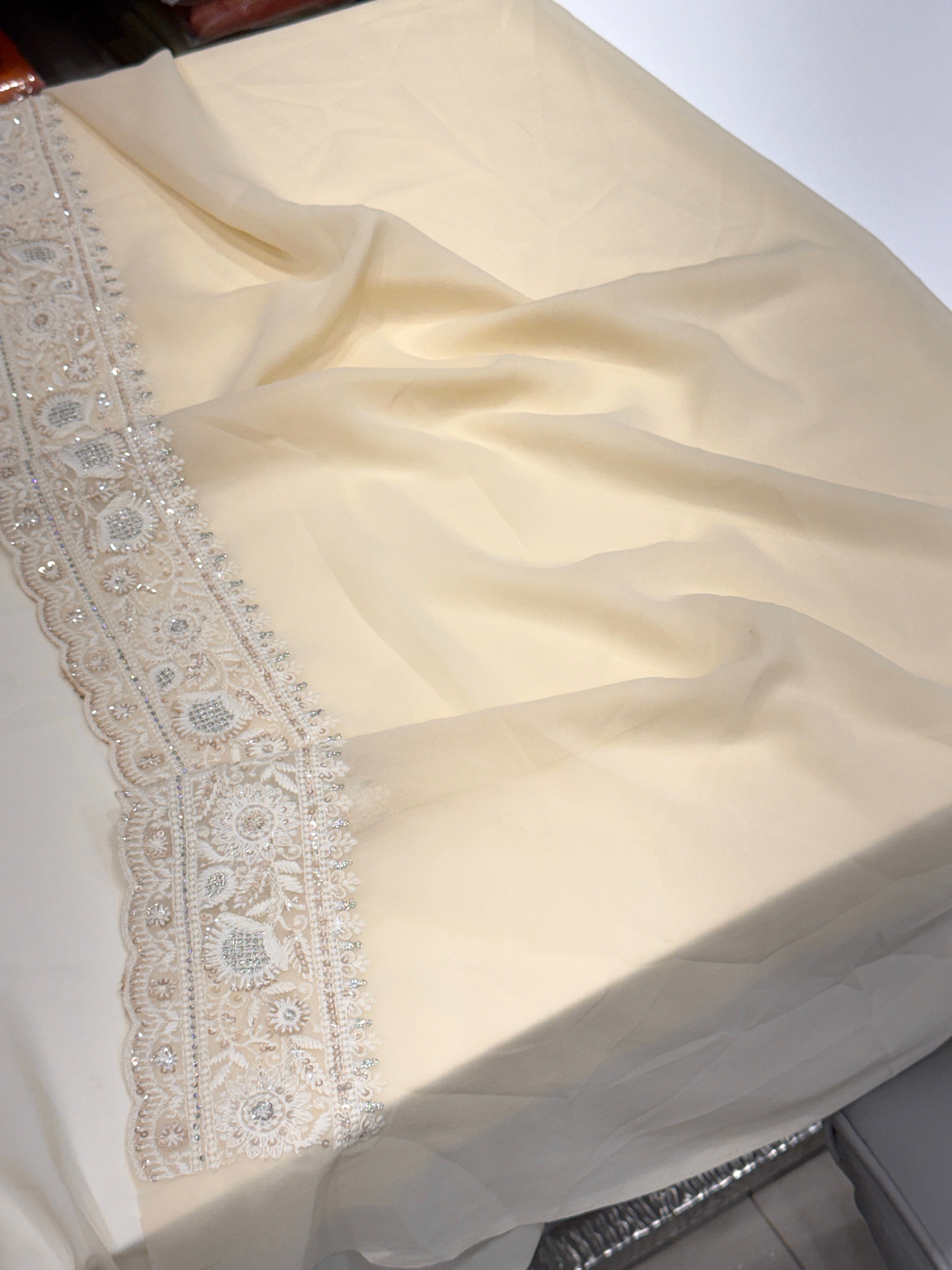 Cream Pink Chikankari Small Scallop Design Saree