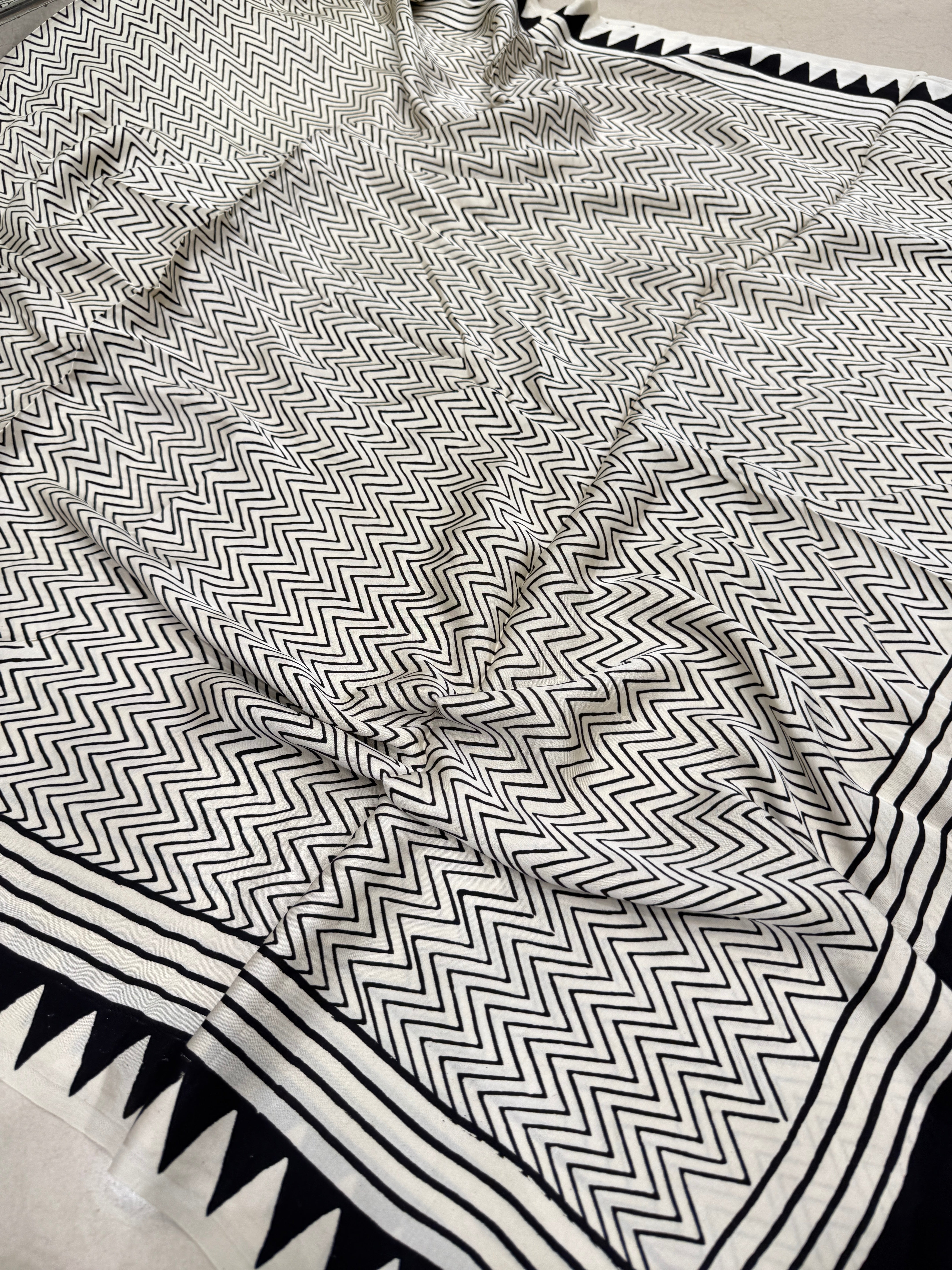 White Black Contemporary Moon Pallu Ajrakh Block Print Hand Pure Gajji Silk Saree