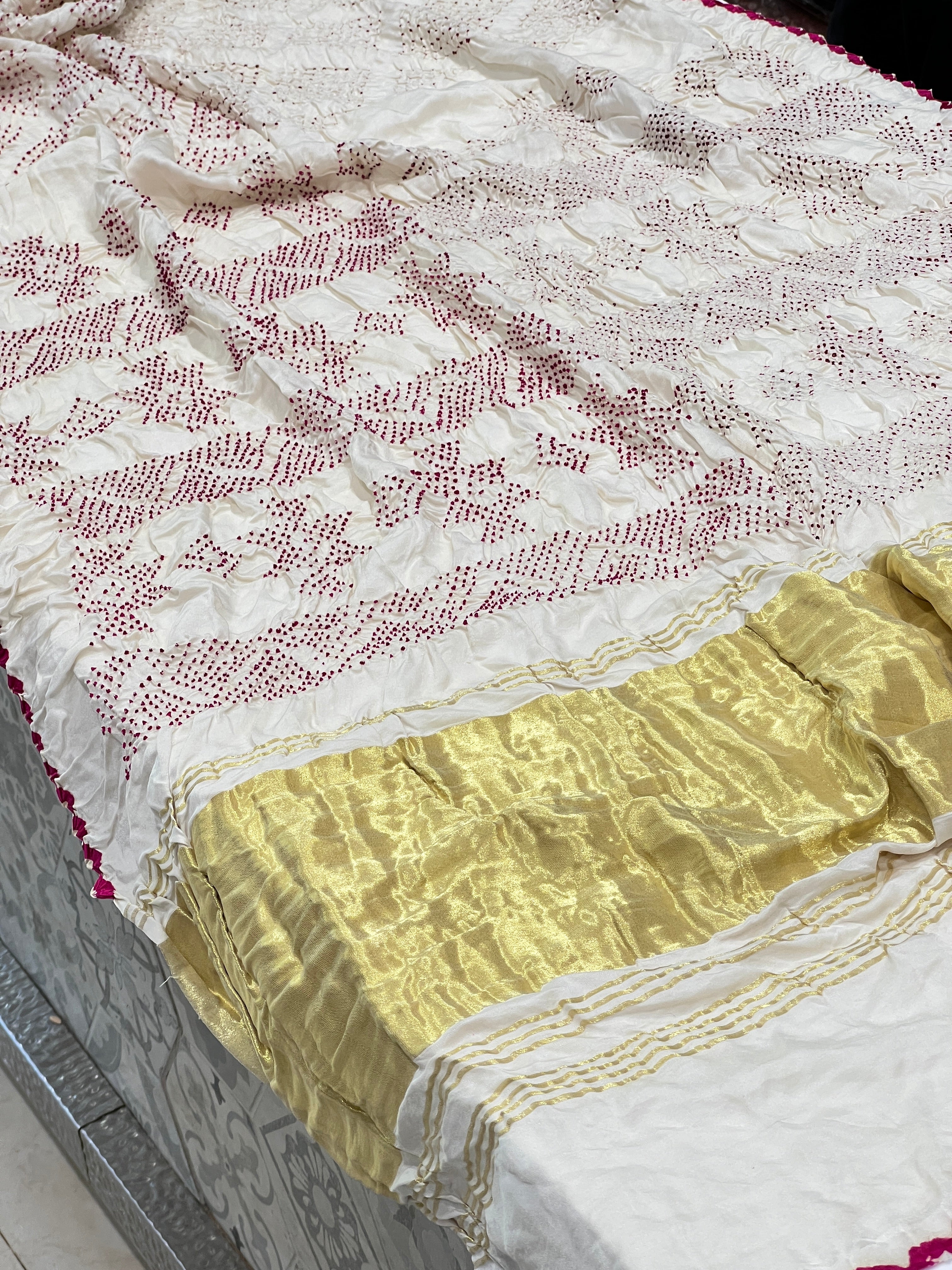 White Red Pure Gajji Silk Rai Bandhej Saree