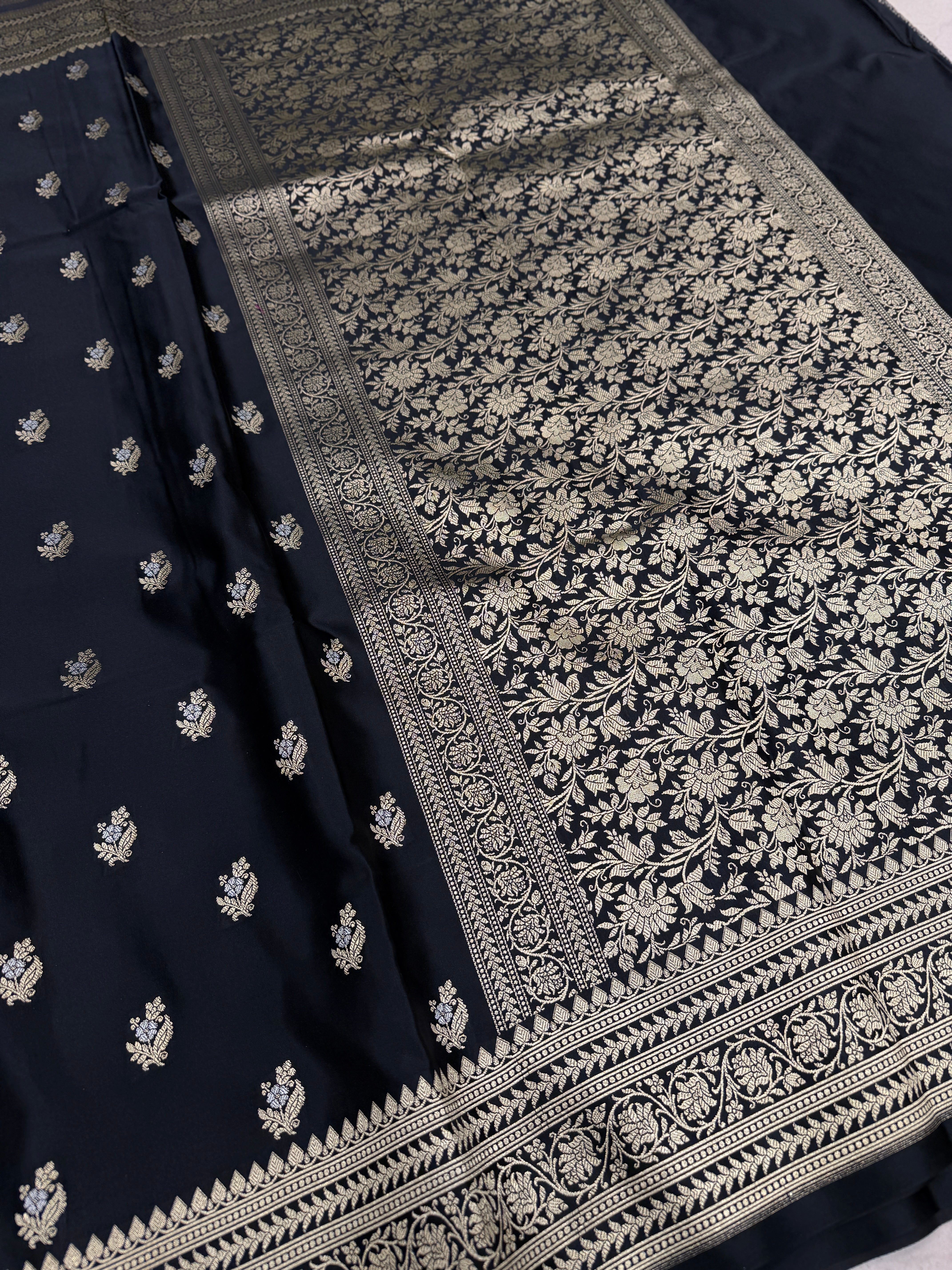 Black Sona Roopa Buttis Banarasi Silk Saree