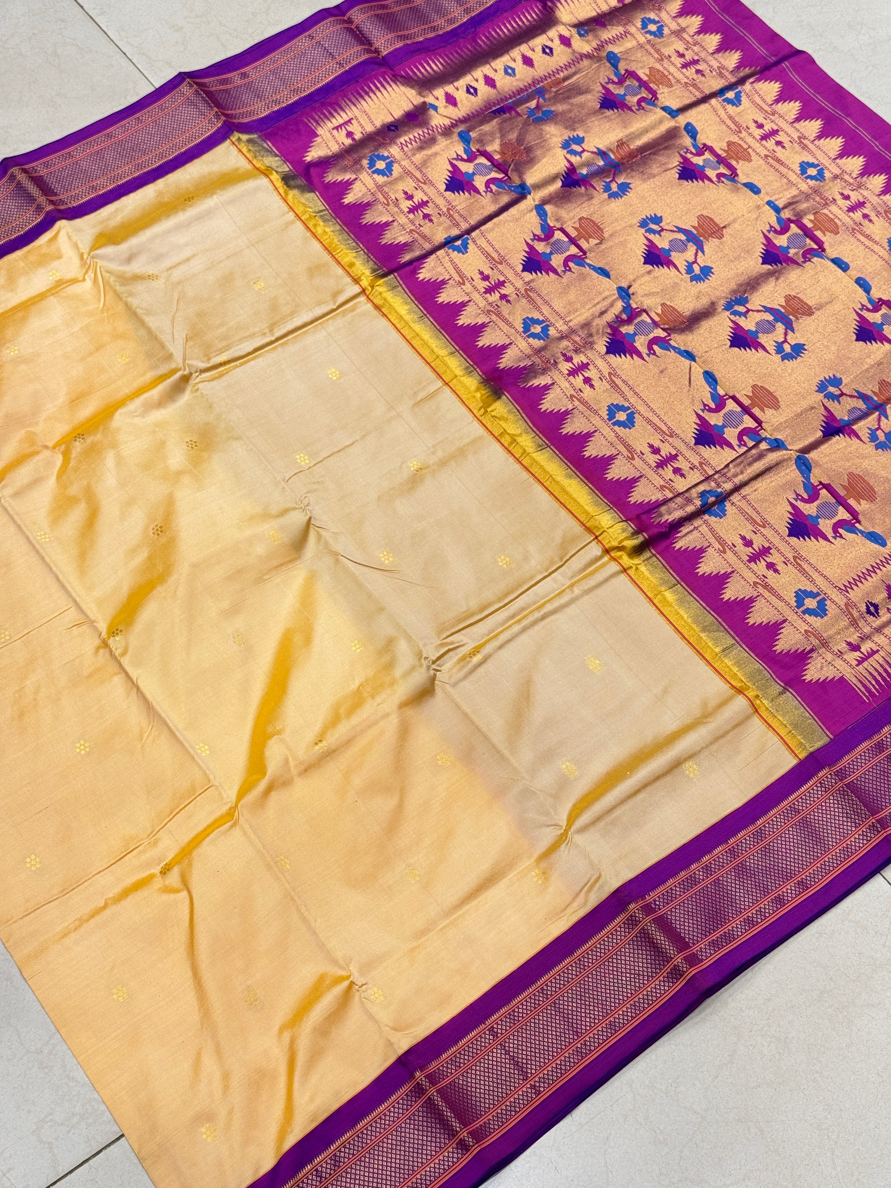 Beige Violet Morbangdi Paithani Pure Silk Saree