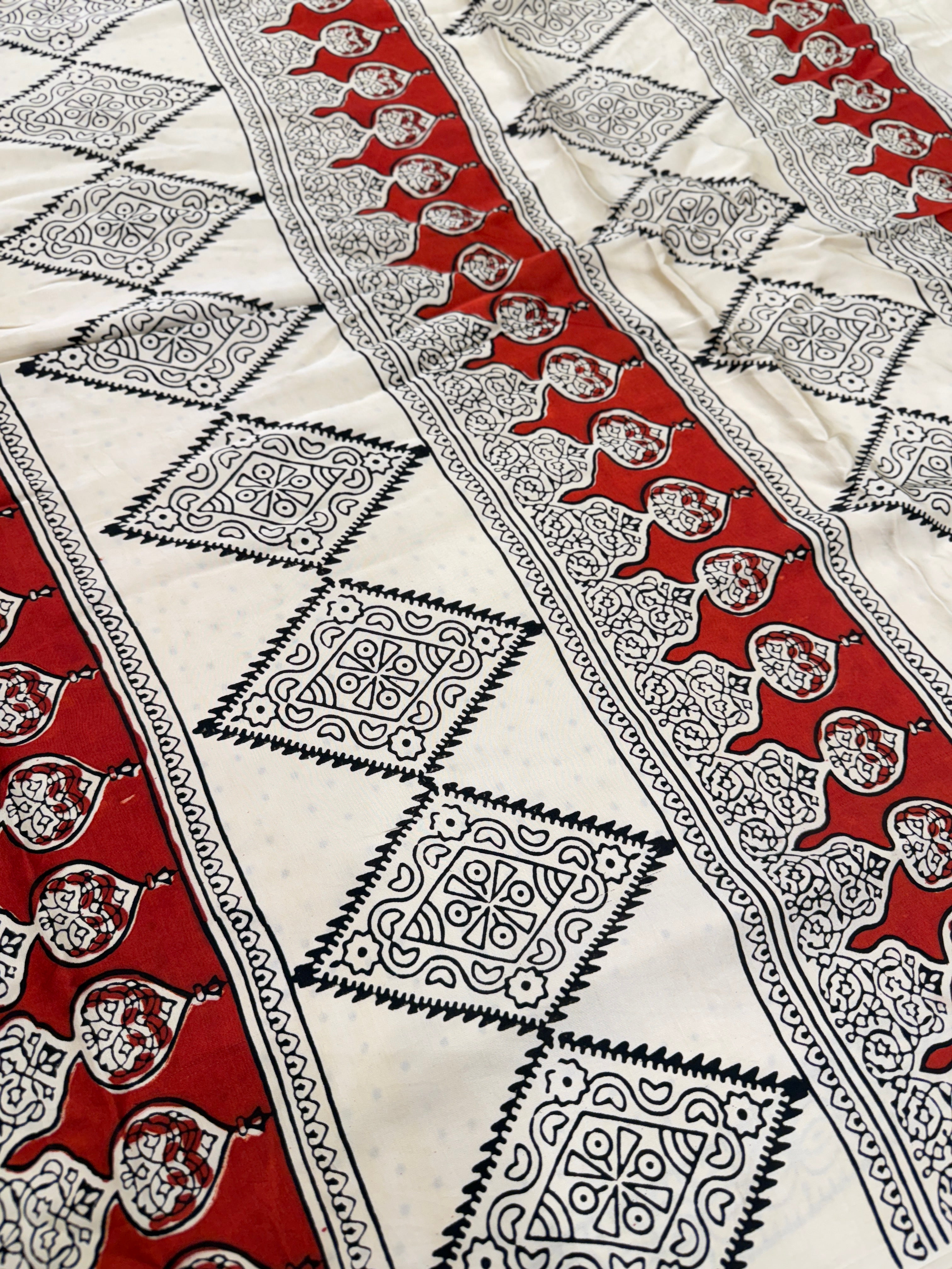 White Contemporary Temple Border Ajrakh Block Print Hand Pure Gajji Silk Saree