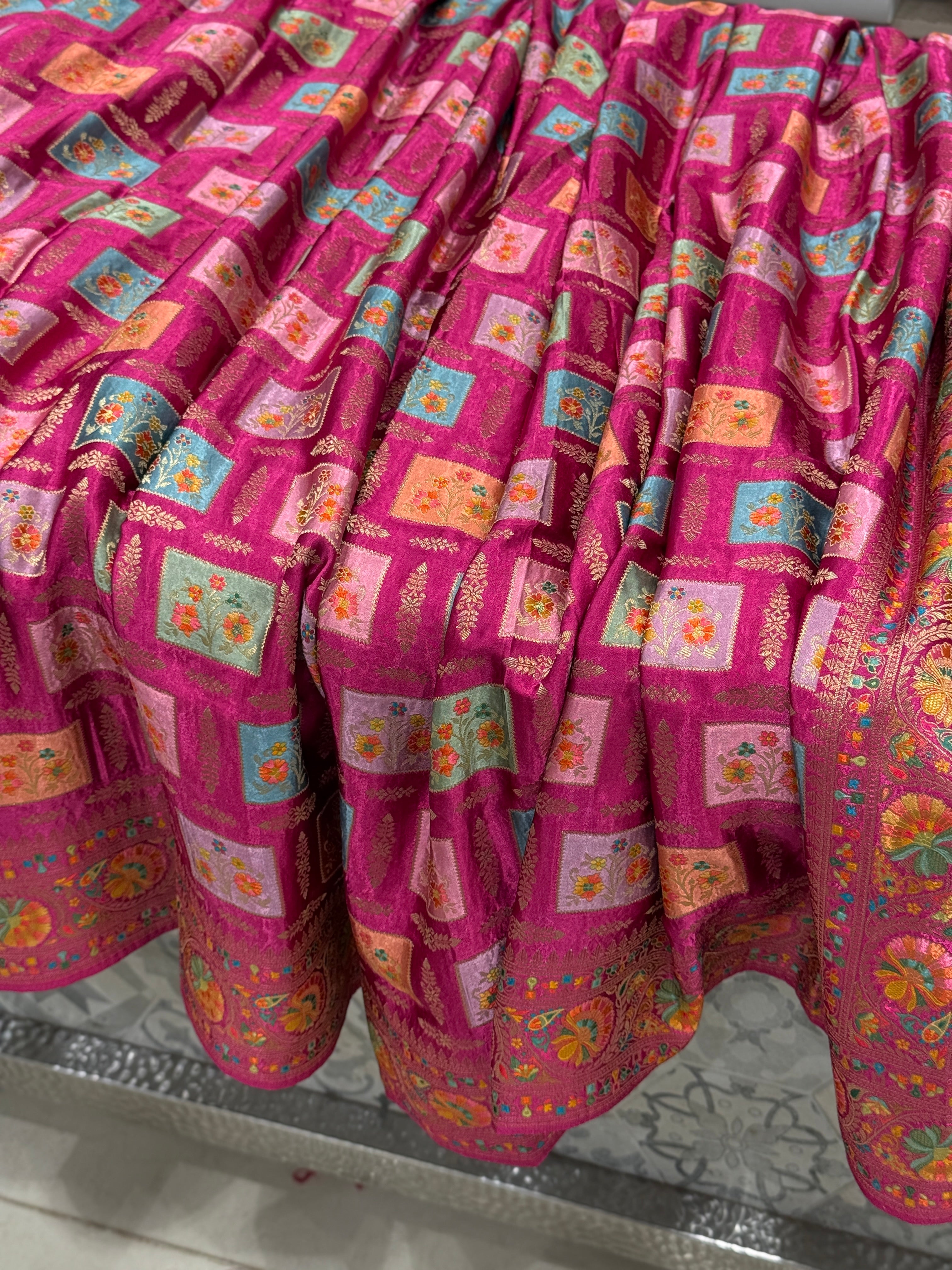 Raspberry Box Check Banarasi Modal Satin Rangkat Saree