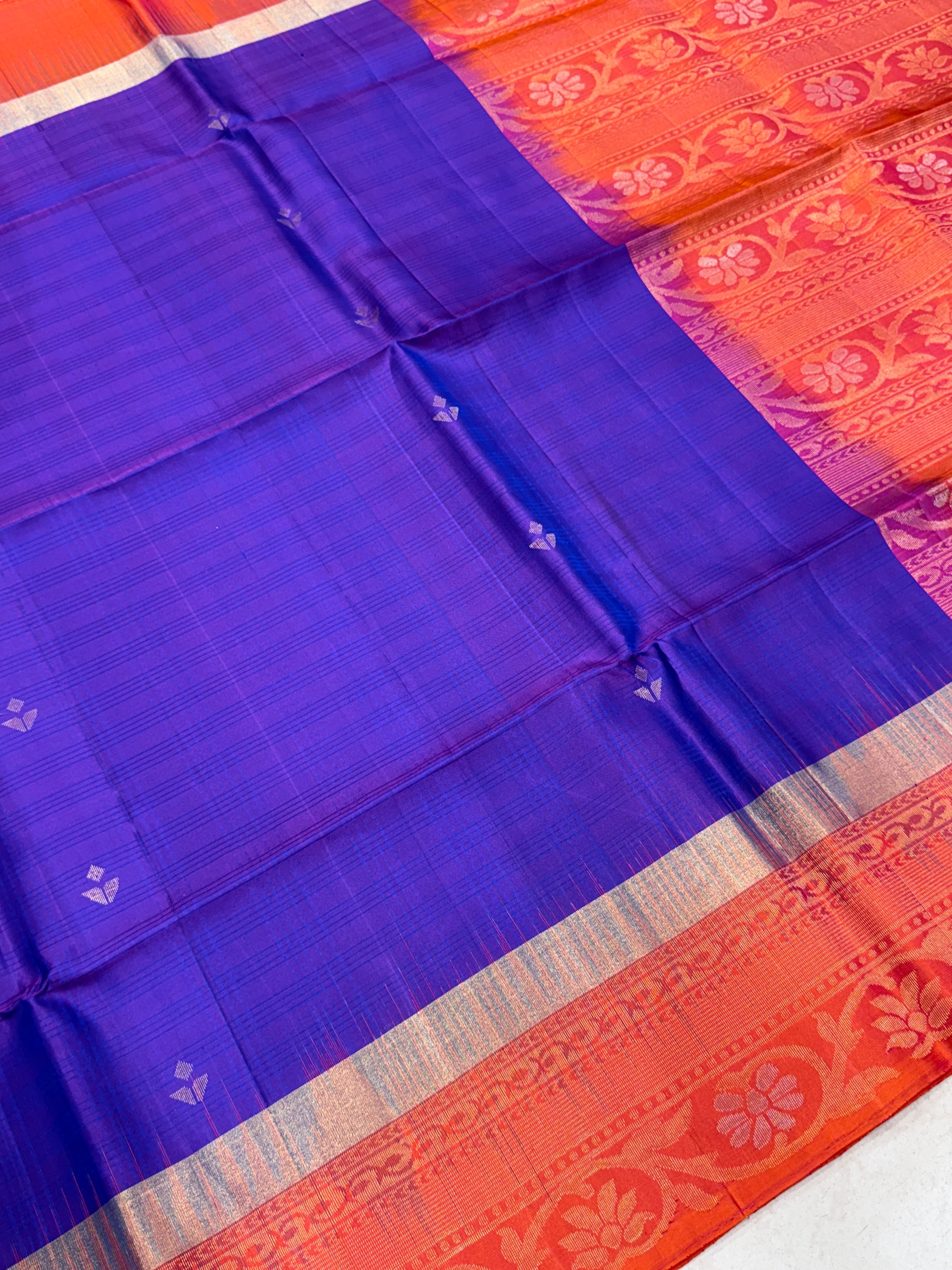 Purple Orange Small Buttis Handloom Kanchipuram Pure Silk Saree